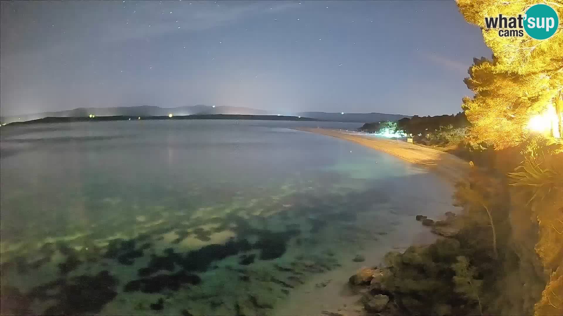 Webcam Zlatni Rat Bol – Liveblick vom berühmten Strand auf Brač