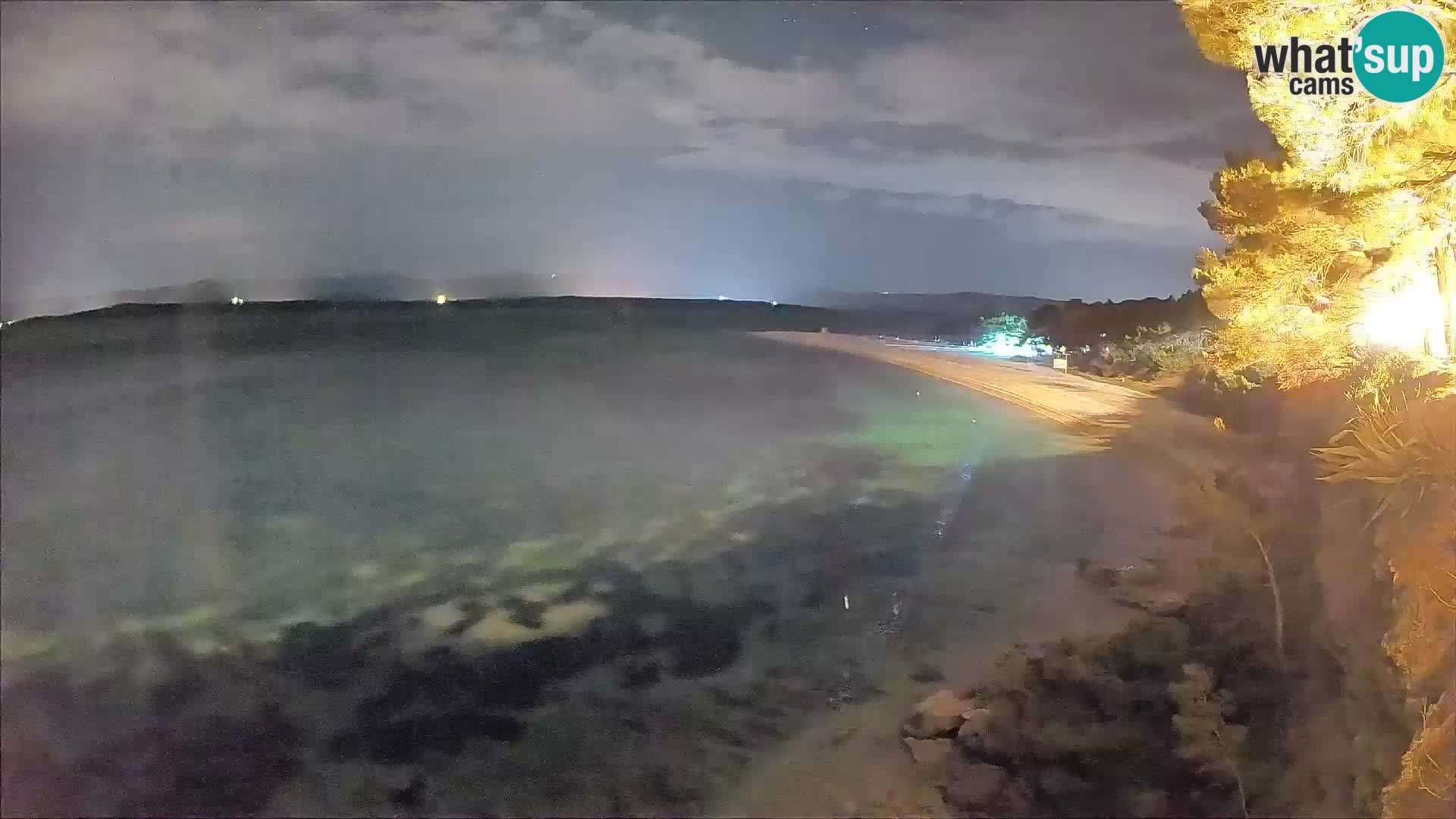 Web kamera Bol Zlatni Rat – Pogled uživo s otoka Brača