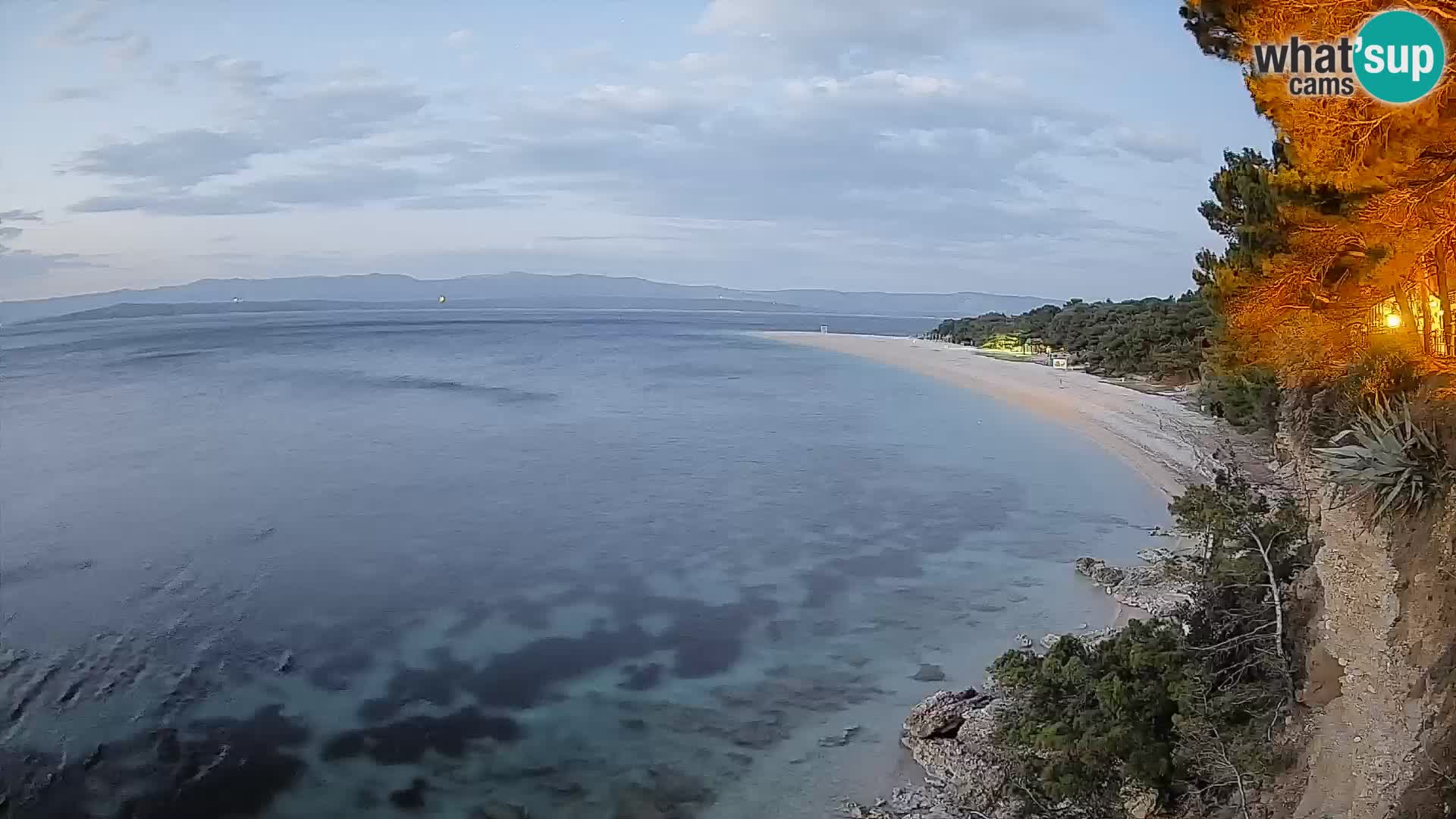Webcam Zlatni Rat Bol – Liveblick vom berühmten Strand auf Brač