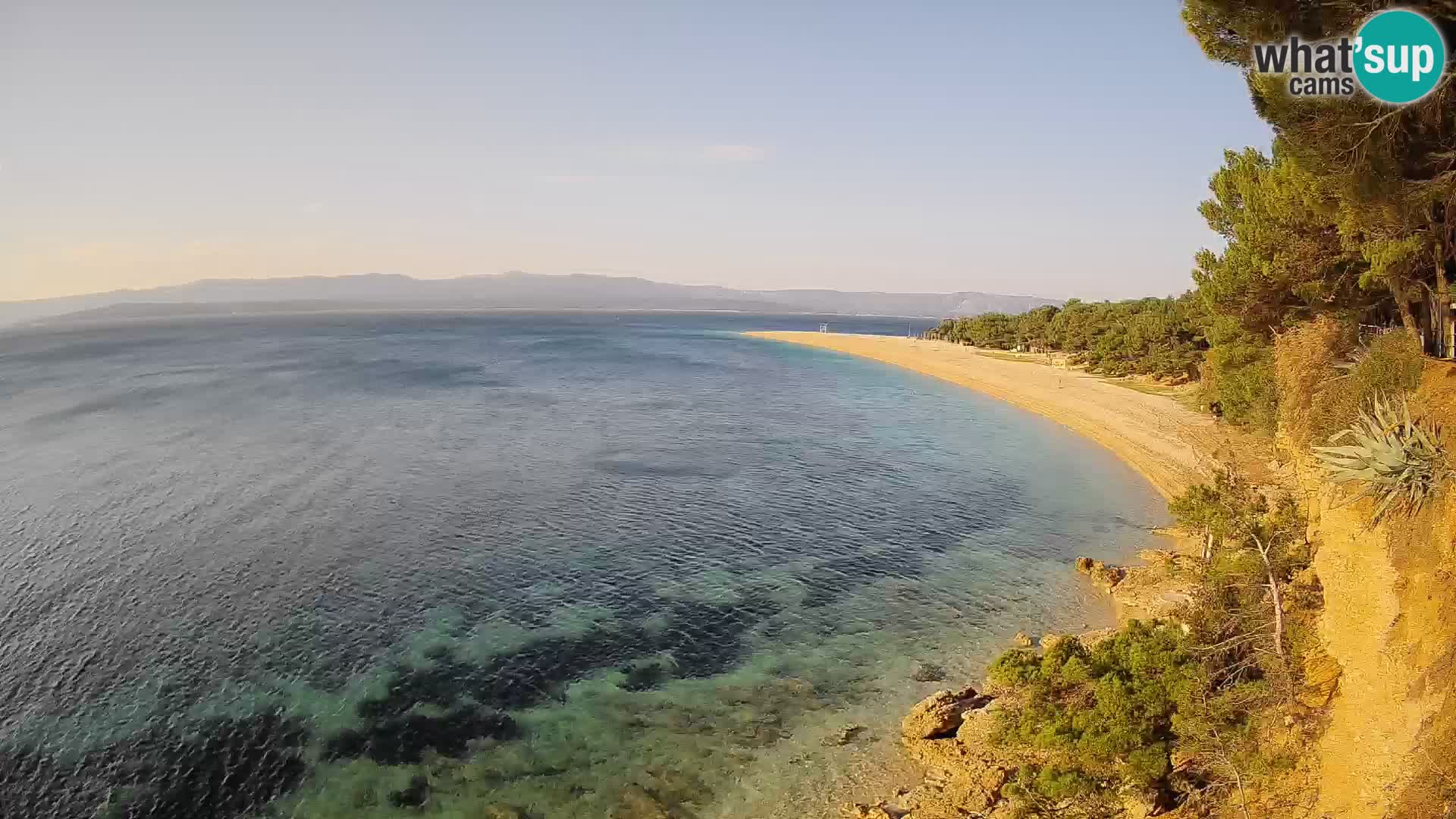 Webcam Zlatni Rat Bol – Liveblick vom berühmten Strand auf Brač