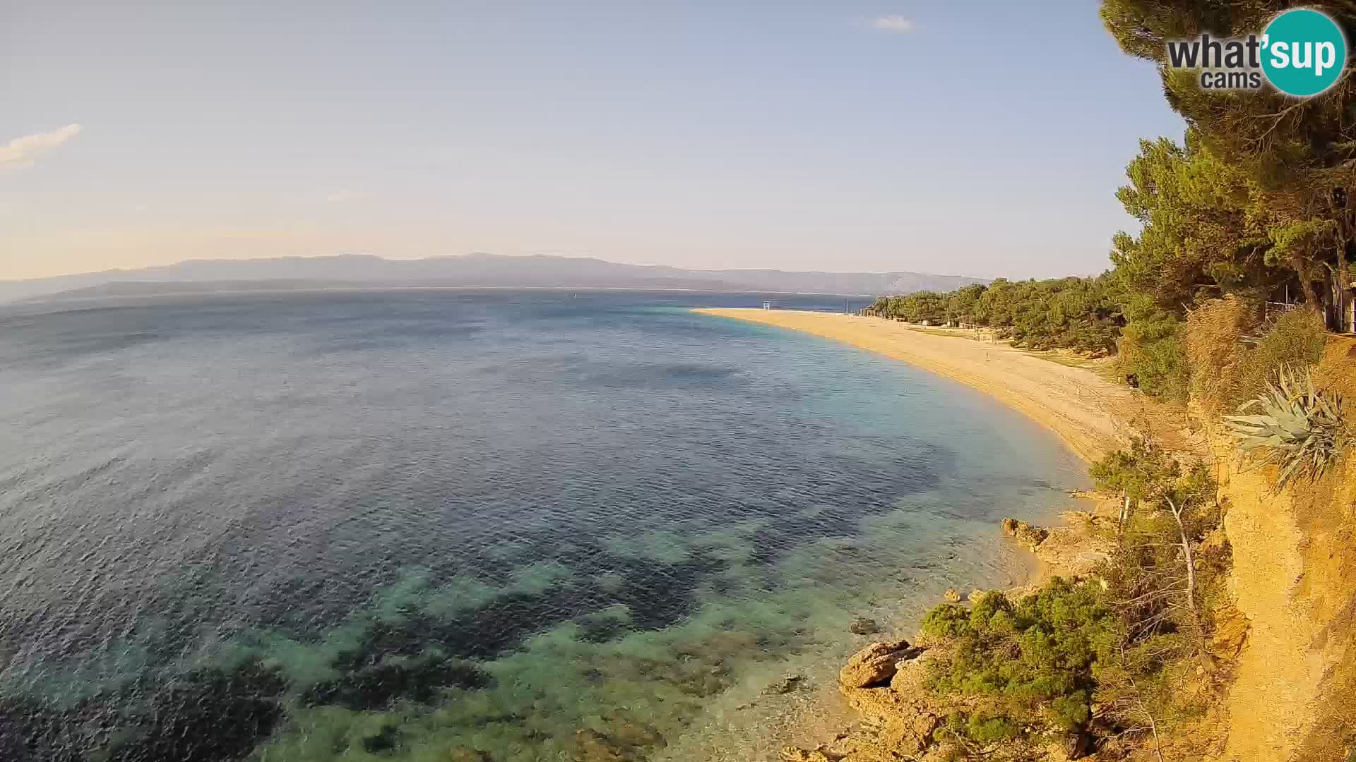 Webcam Zlatni Rat Bol – Liveblick vom berühmten Strand auf Brač