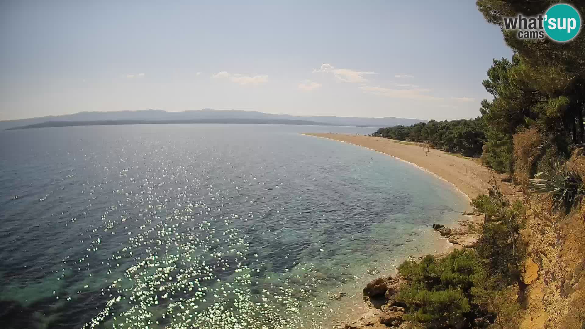 Web kamera Bol Zlatni Rat – Pogled uživo s otoka Brača