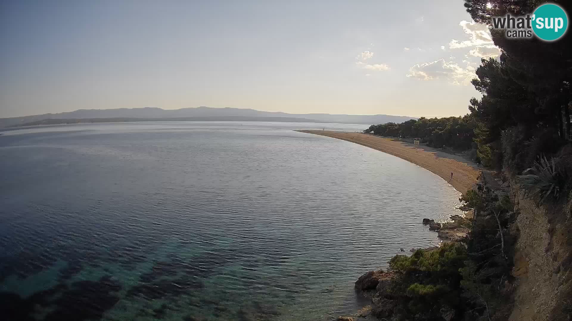 Web kamera Bol Zlatni Rat – Pogled uživo s otoka Brača