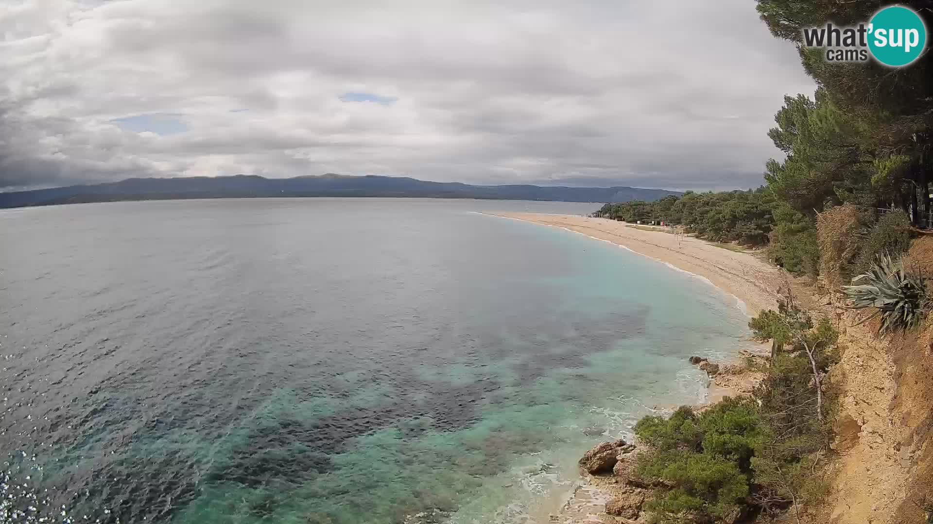 Spletna kamera Bol Zlatni Rat – Pogled v živo z otoka Brač
