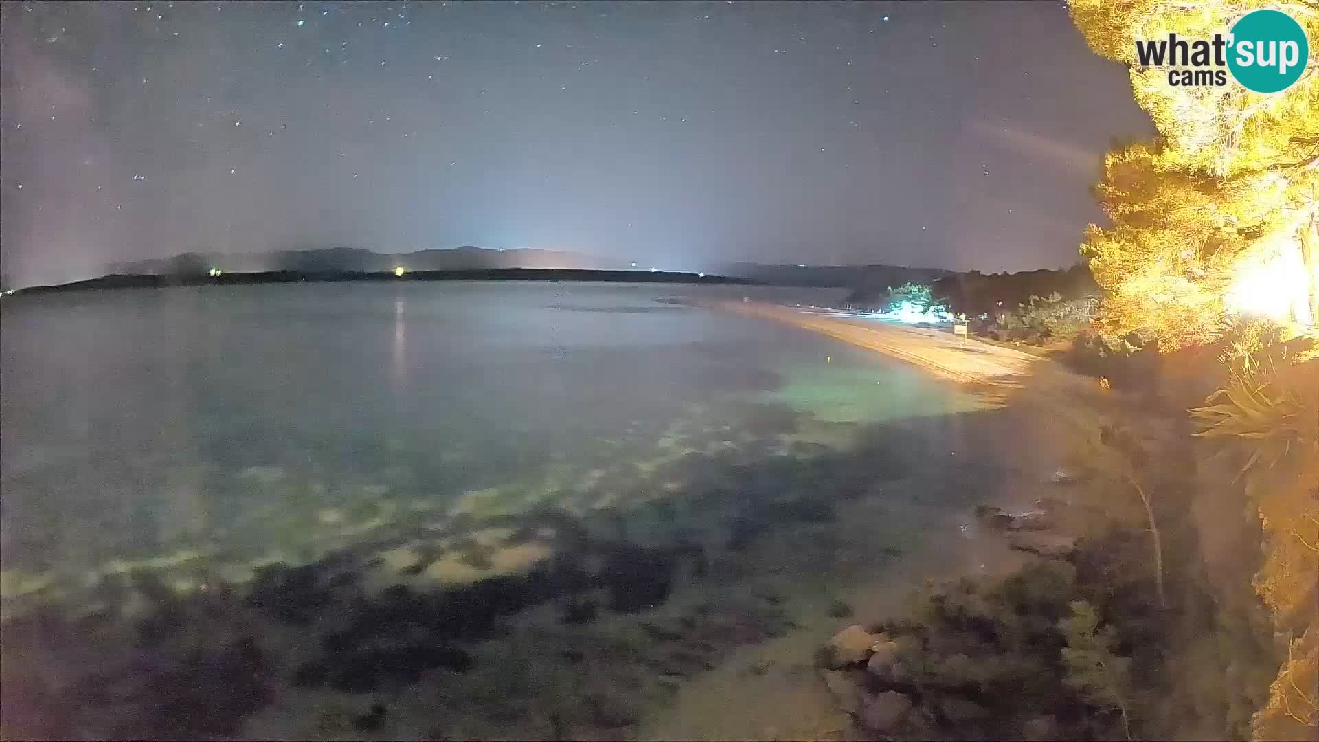 Web kamera Bol Zlatni Rat – Pogled uživo s otoka Brača