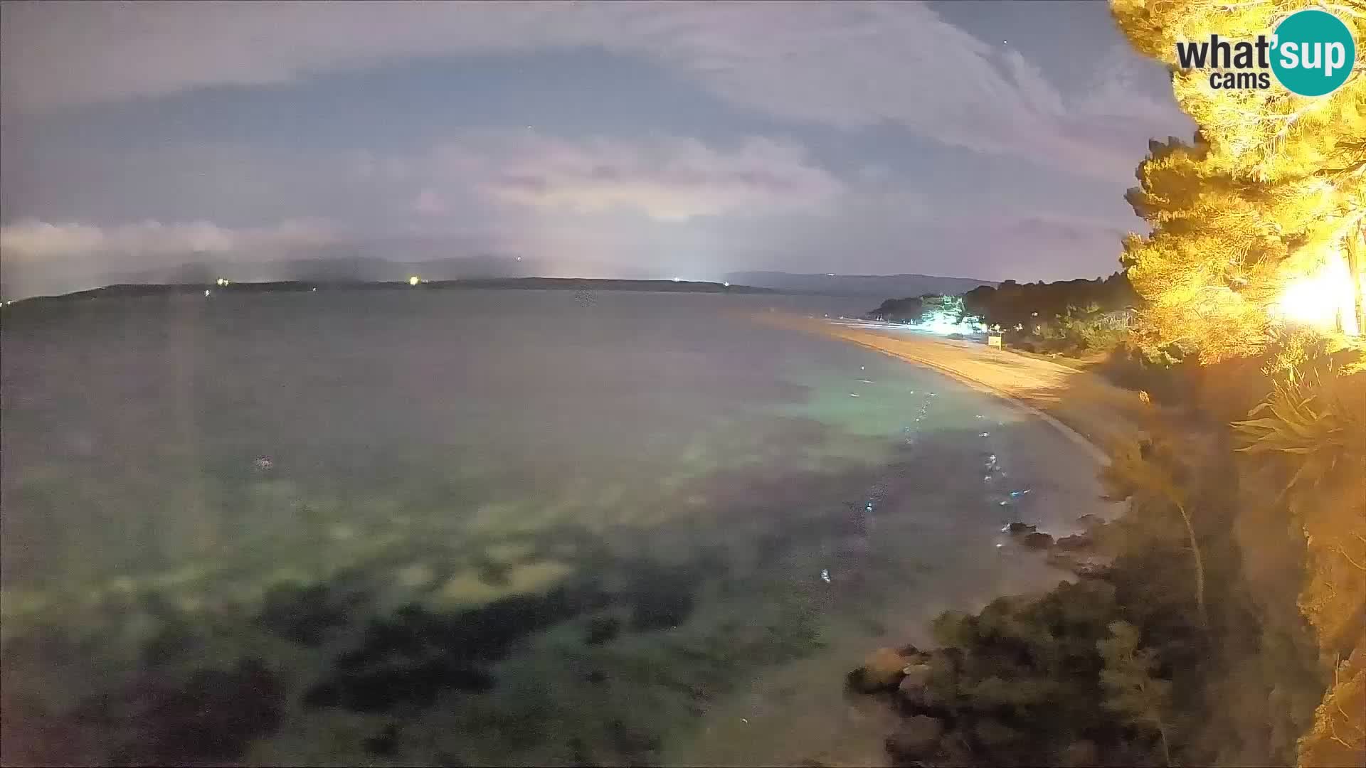 Webcam Zlatni Rat Bol – Liveblick vom berühmten Strand auf Brač