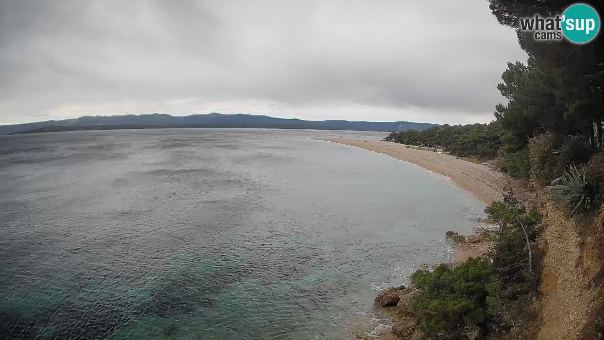 Spletna kamera Bol Zlatni Rat – Pogled v živo z otoka Brač
