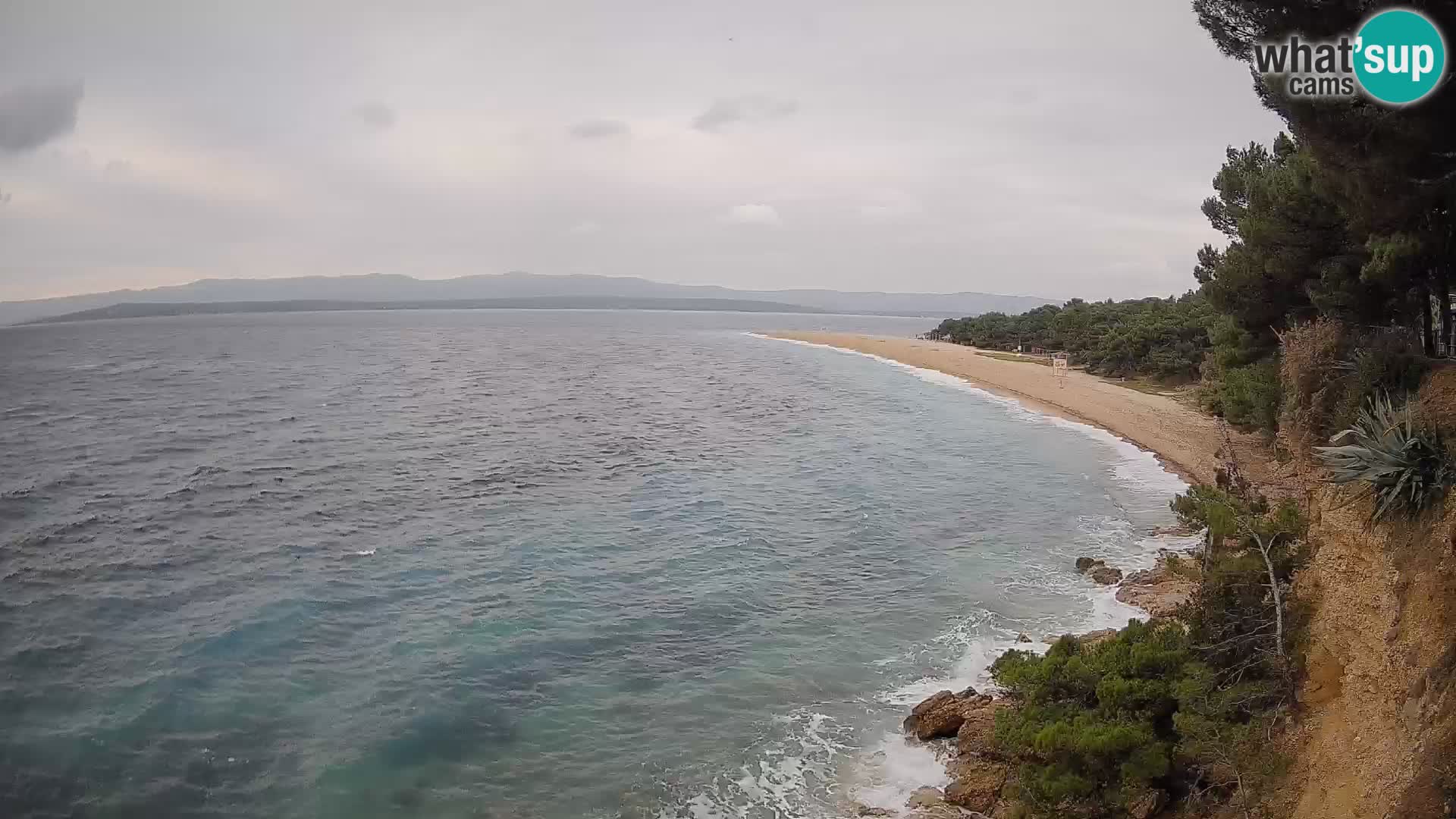 Web kamera Bol Zlatni Rat – Pogled uživo s otoka Brača