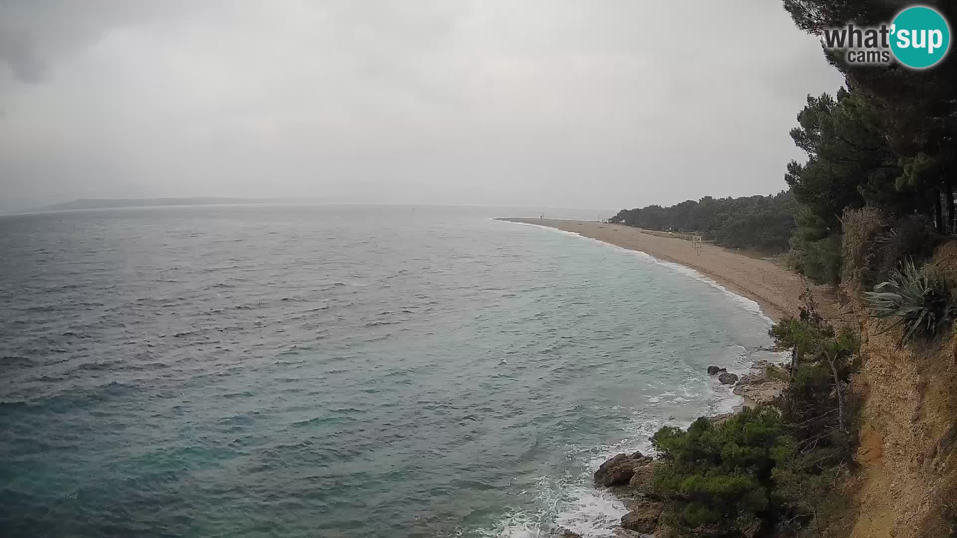 Spletna kamera Bol Zlatni Rat – Pogled v živo z otoka Brač