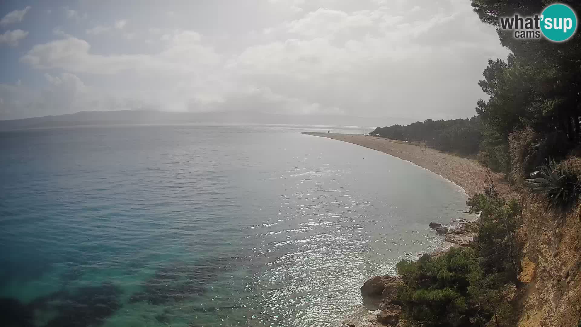 Web kamera Bol Zlatni Rat – Pogled uživo s otoka Brača