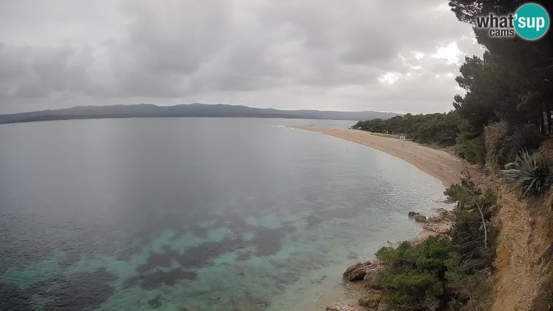 Web kamera Bol Zlatni Rat – Pogled uživo s otoka Brača