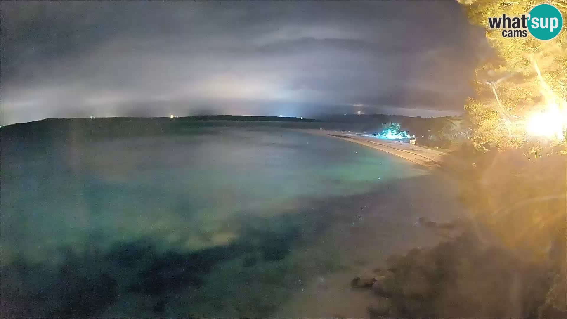 Webcam Zlatni Rat Bol – Liveblick vom berühmten Strand auf Brač