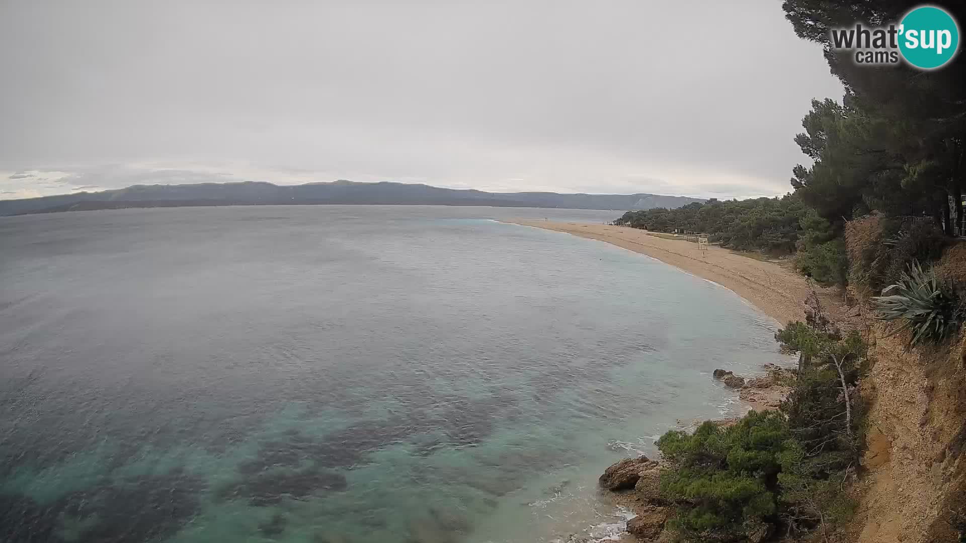 Spletna kamera Bol Zlatni Rat – Pogled v živo z otoka Brač