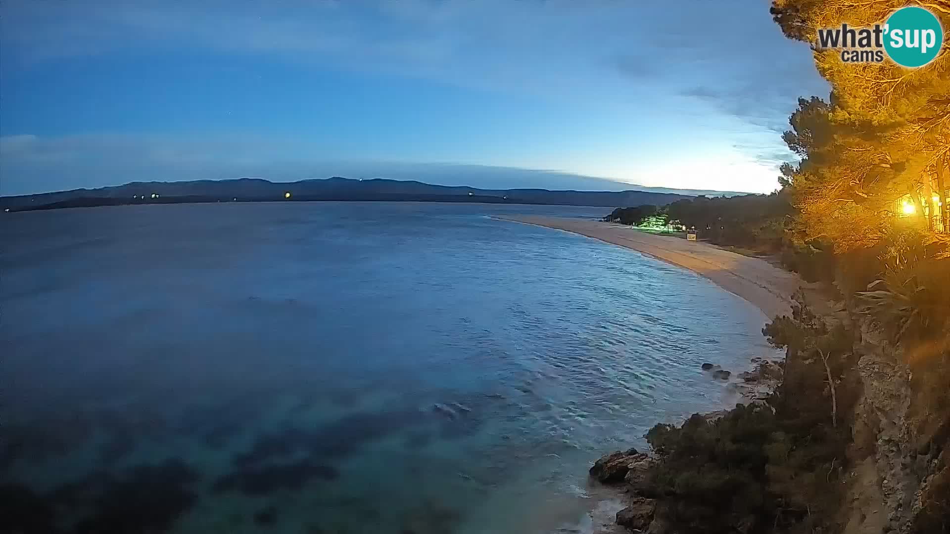 Webcam Zlatni Rat Bol – Liveblick vom berühmten Strand auf Brač
