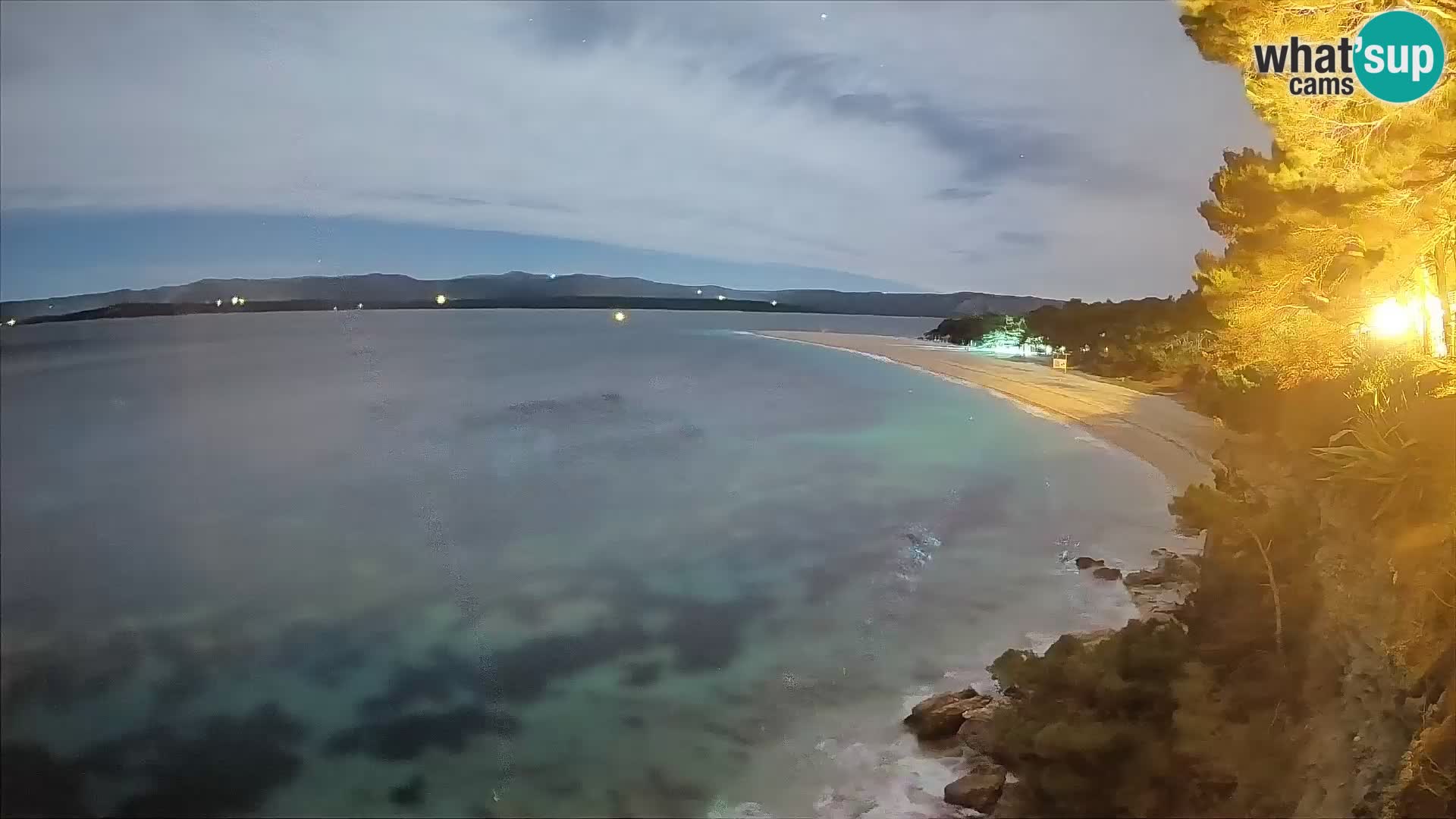 Webcam Zlatni Rat Bol – Liveblick vom berühmten Strand auf Brač