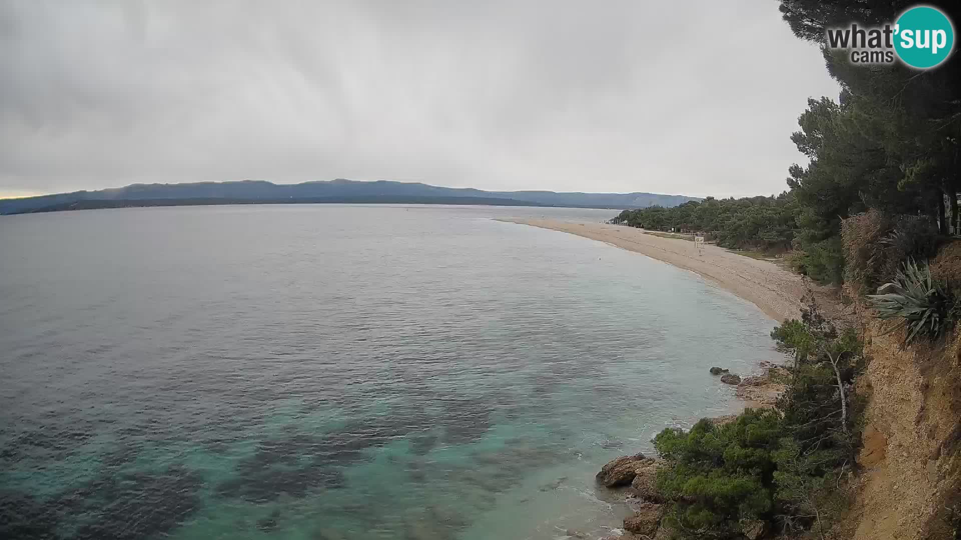 Web kamera Bol Zlatni Rat – Pogled uživo s otoka Brača