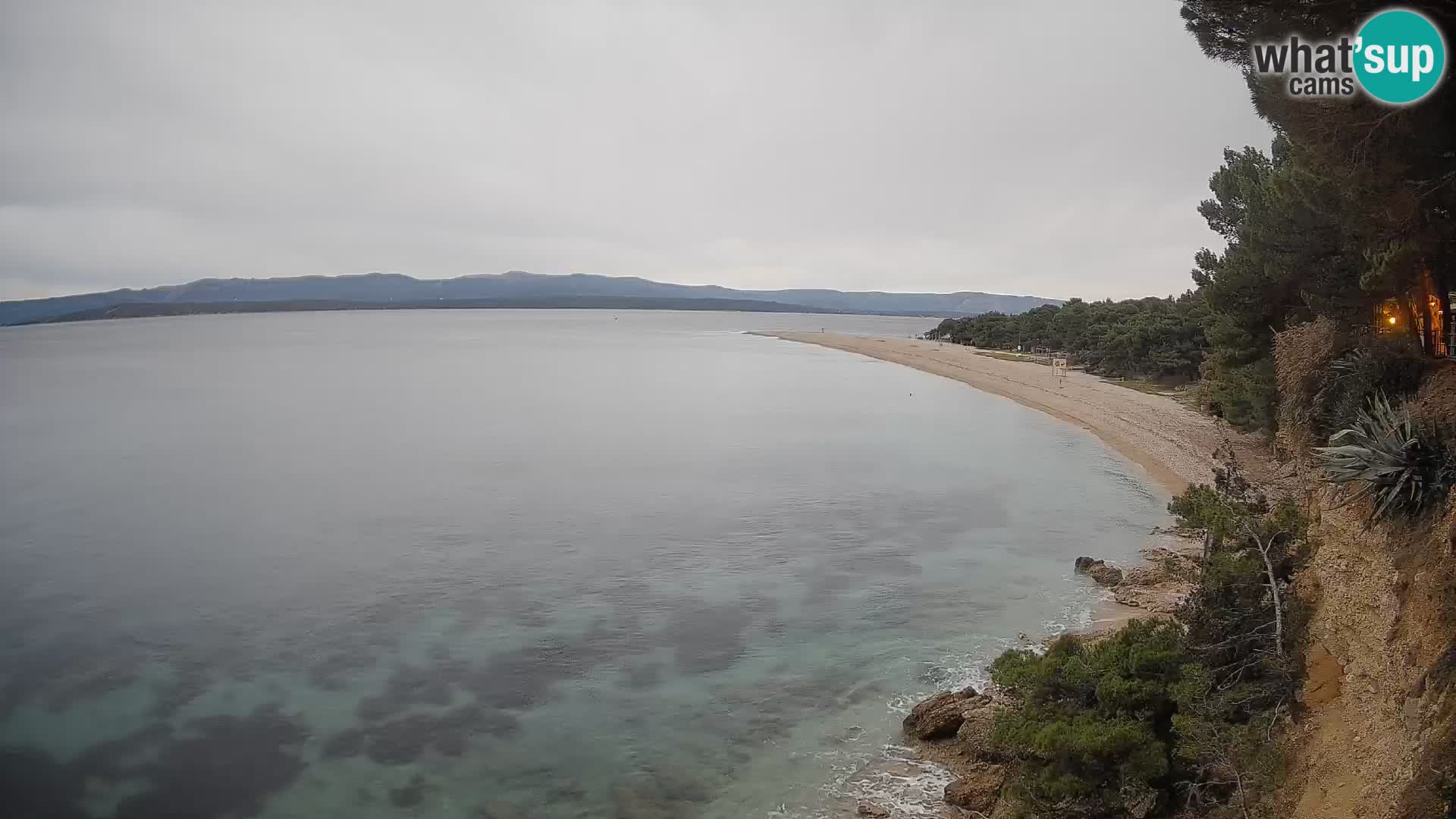 Web kamera Bol Zlatni Rat – Pogled uživo s otoka Brača