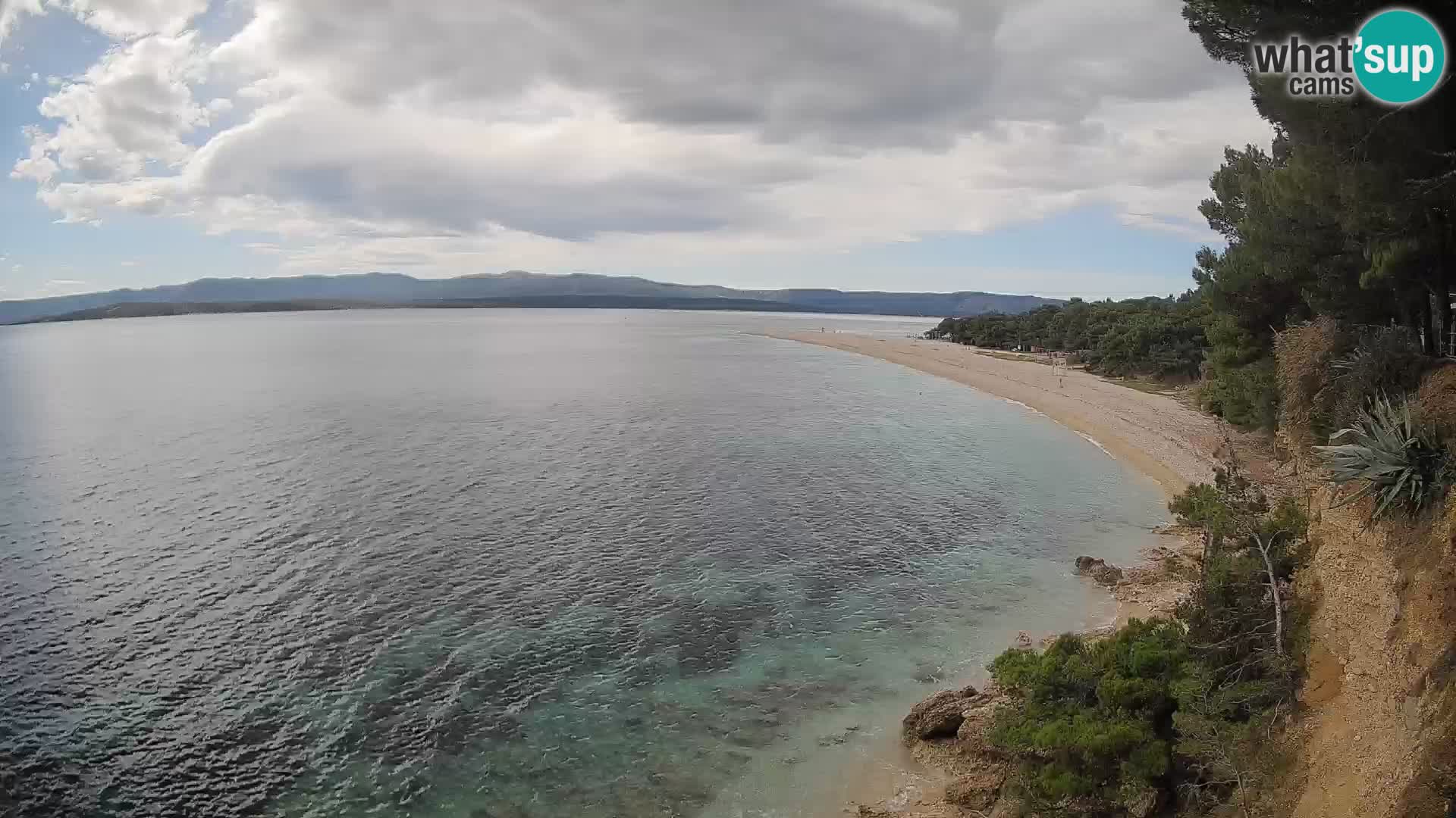 Web kamera Bol Zlatni Rat – Pogled uživo s otoka Brača