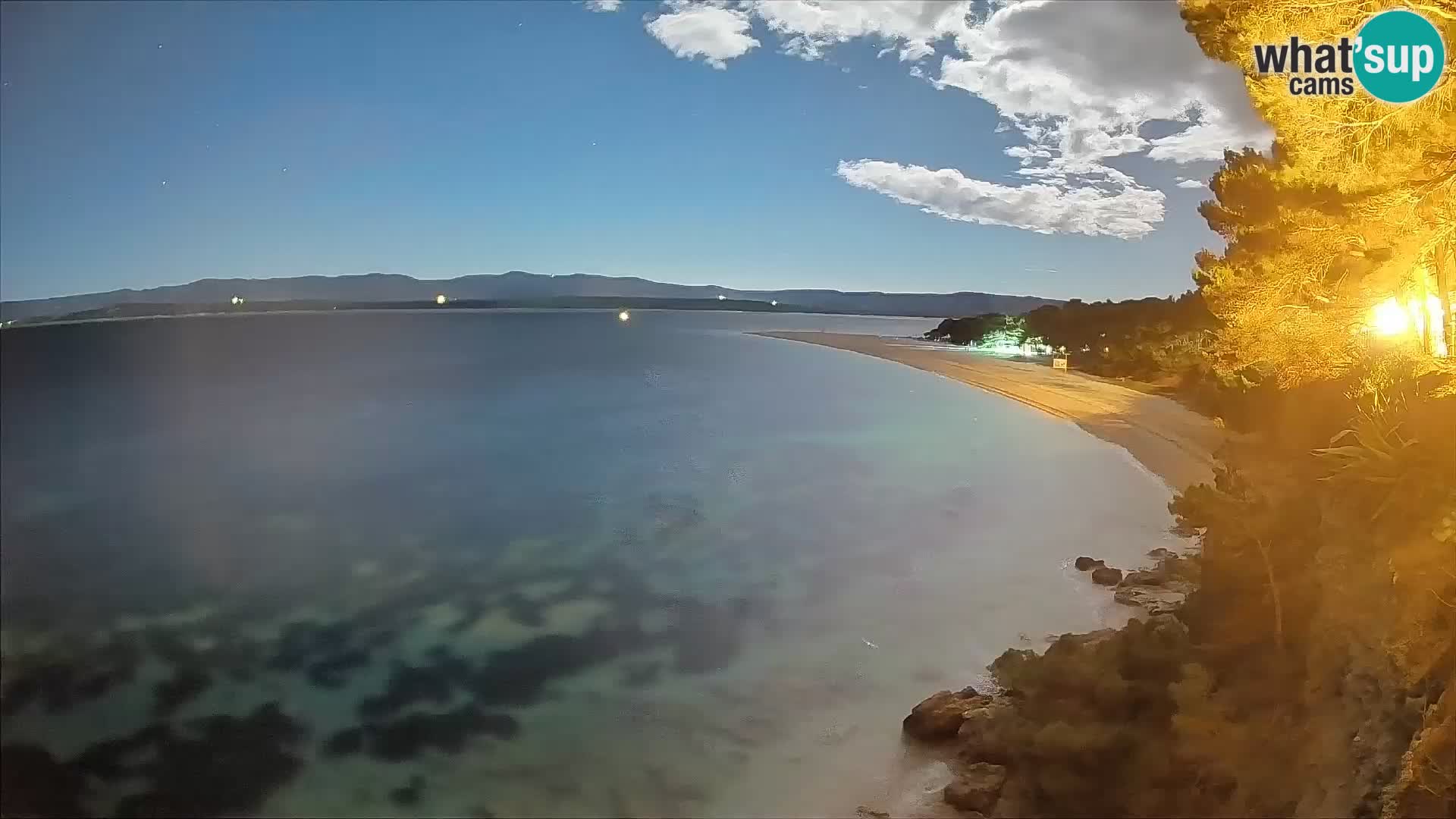 Webcam Zlatni Rat Bol – Liveblick vom berühmten Strand auf Brač
