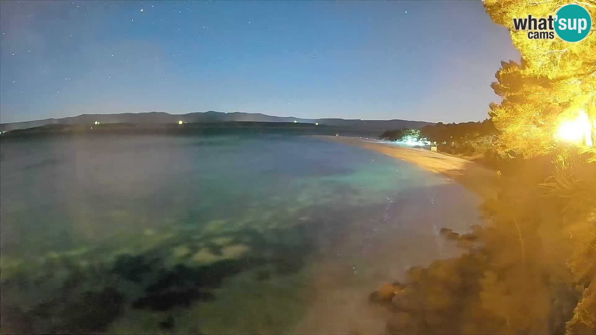 Webcam Zlatni Rat Bol – Liveblick vom berühmten Strand auf Brač