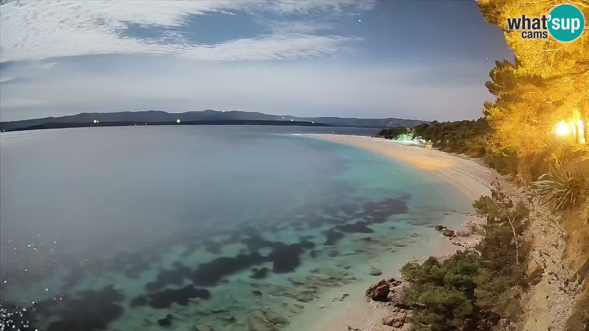 Webcam Zlatni Rat Bol – Liveblick vom berühmten Strand auf Brač