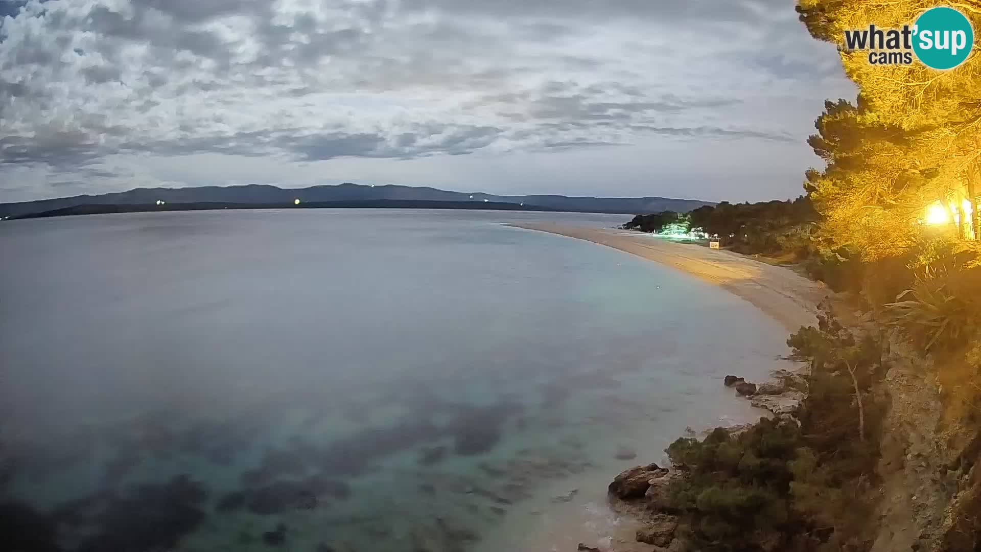 Webcam Zlatni Rat Bol – Liveblick vom berühmten Strand auf Brač