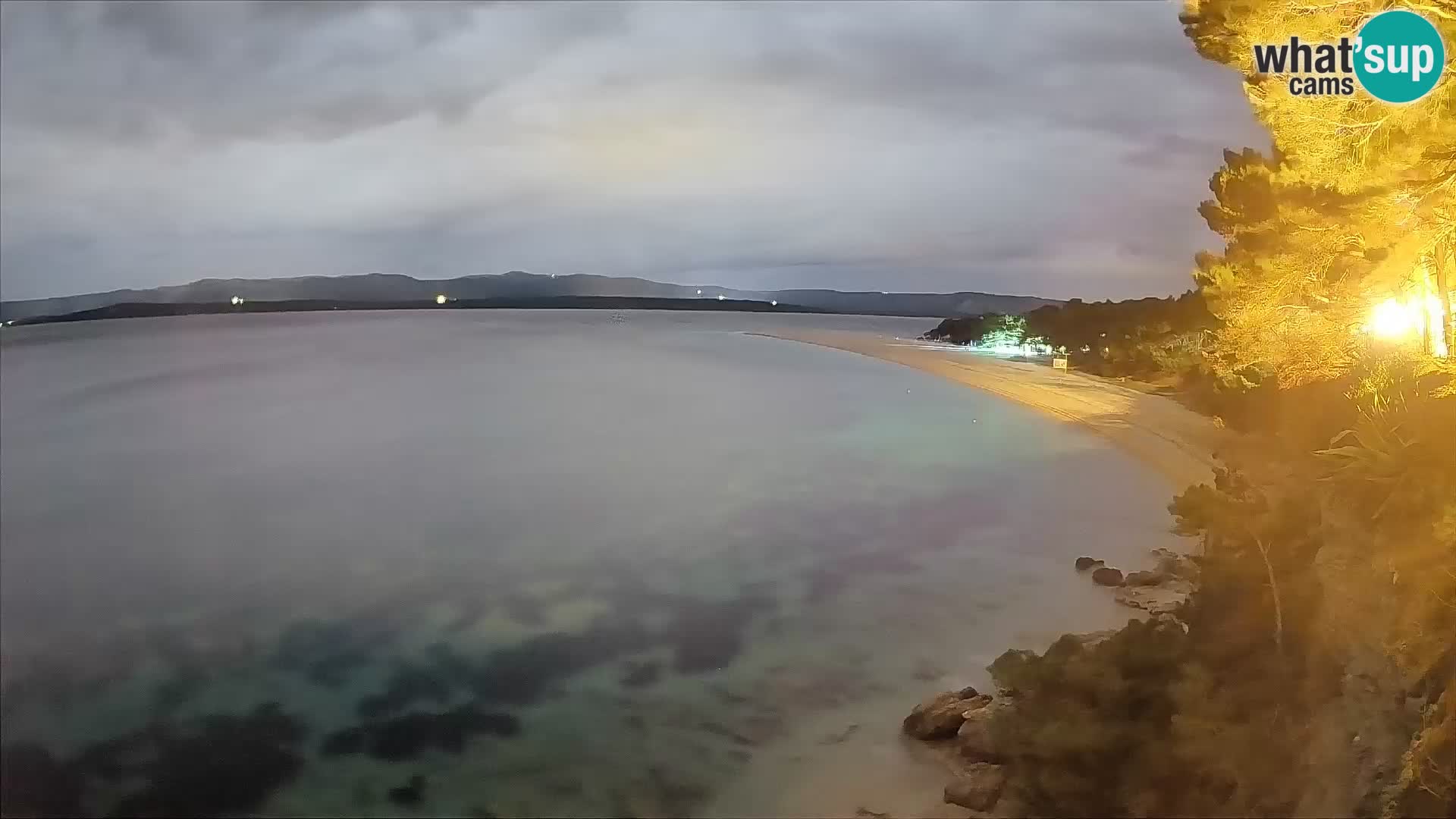 Webcam Zlatni Rat Bol – Liveblick vom berühmten Strand auf Brač