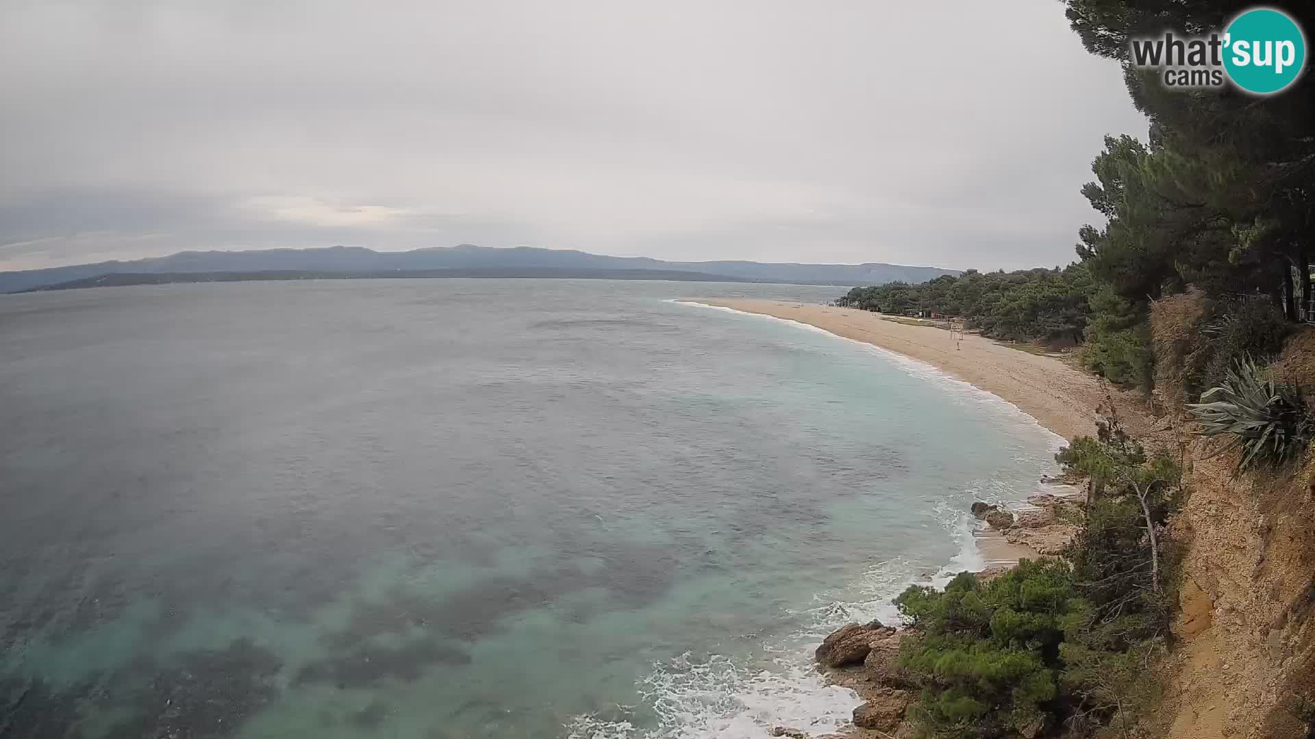 Web kamera Bol Zlatni Rat – Pogled uživo s otoka Brača