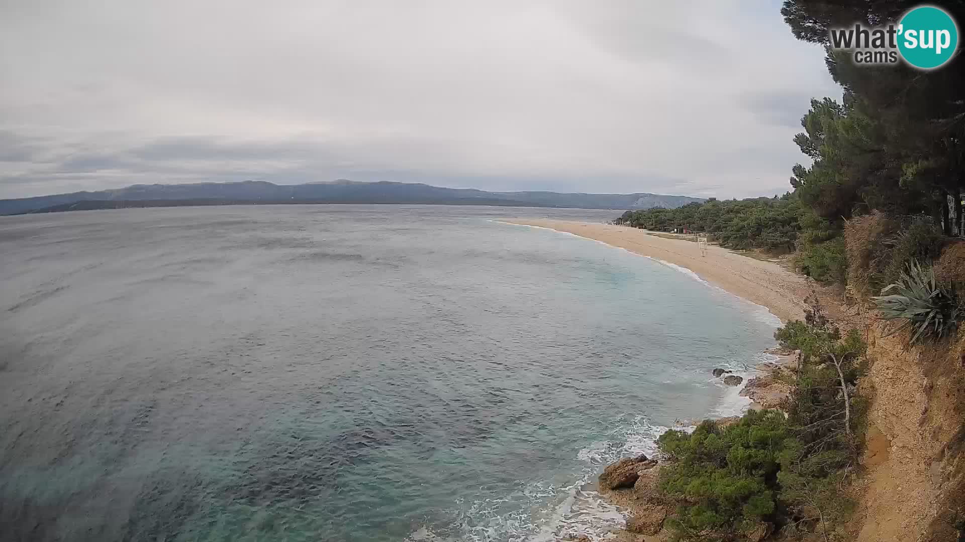 Web kamera Bol Zlatni Rat – Pogled uživo s otoka Brača
