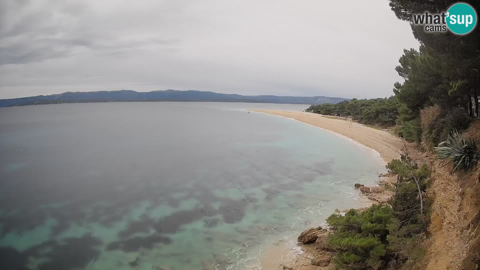 Spletna kamera Bol Zlatni Rat – Pogled v živo z otoka Brač