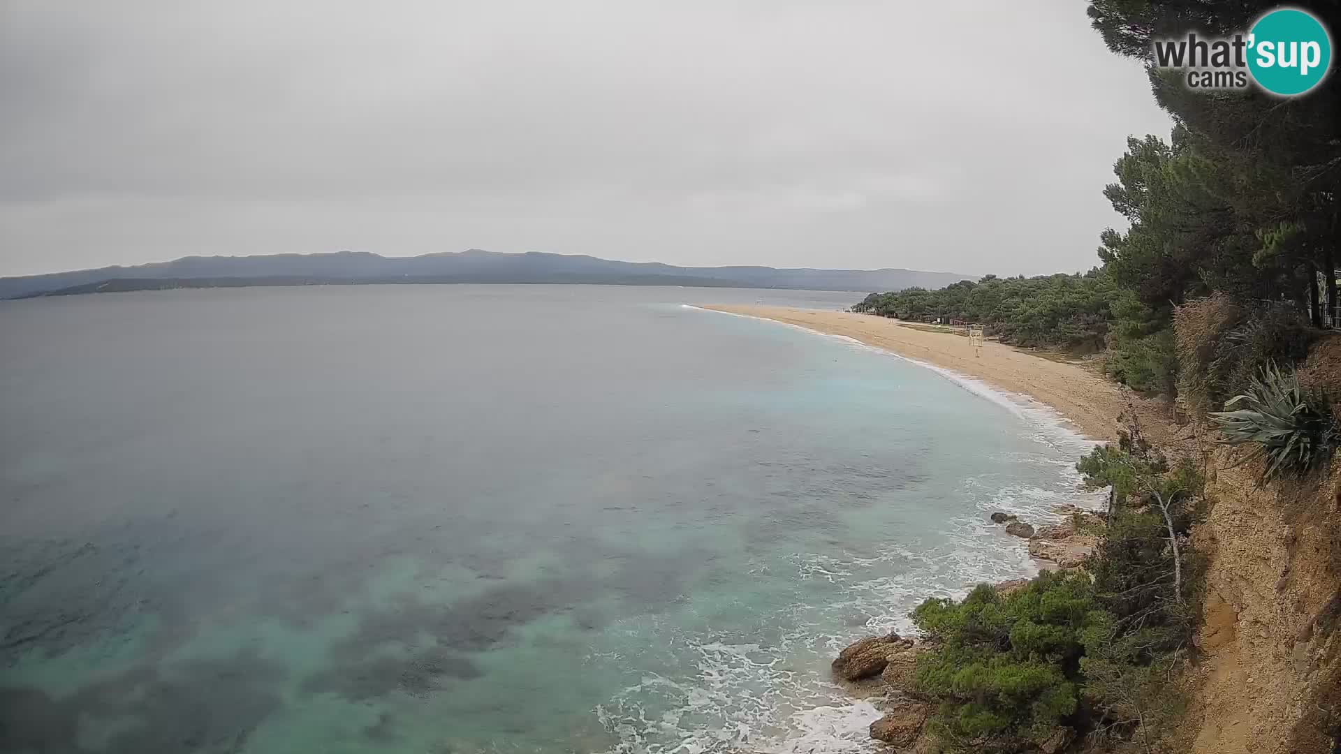 Spletna kamera Bol Zlatni Rat – Pogled v živo z otoka Brač