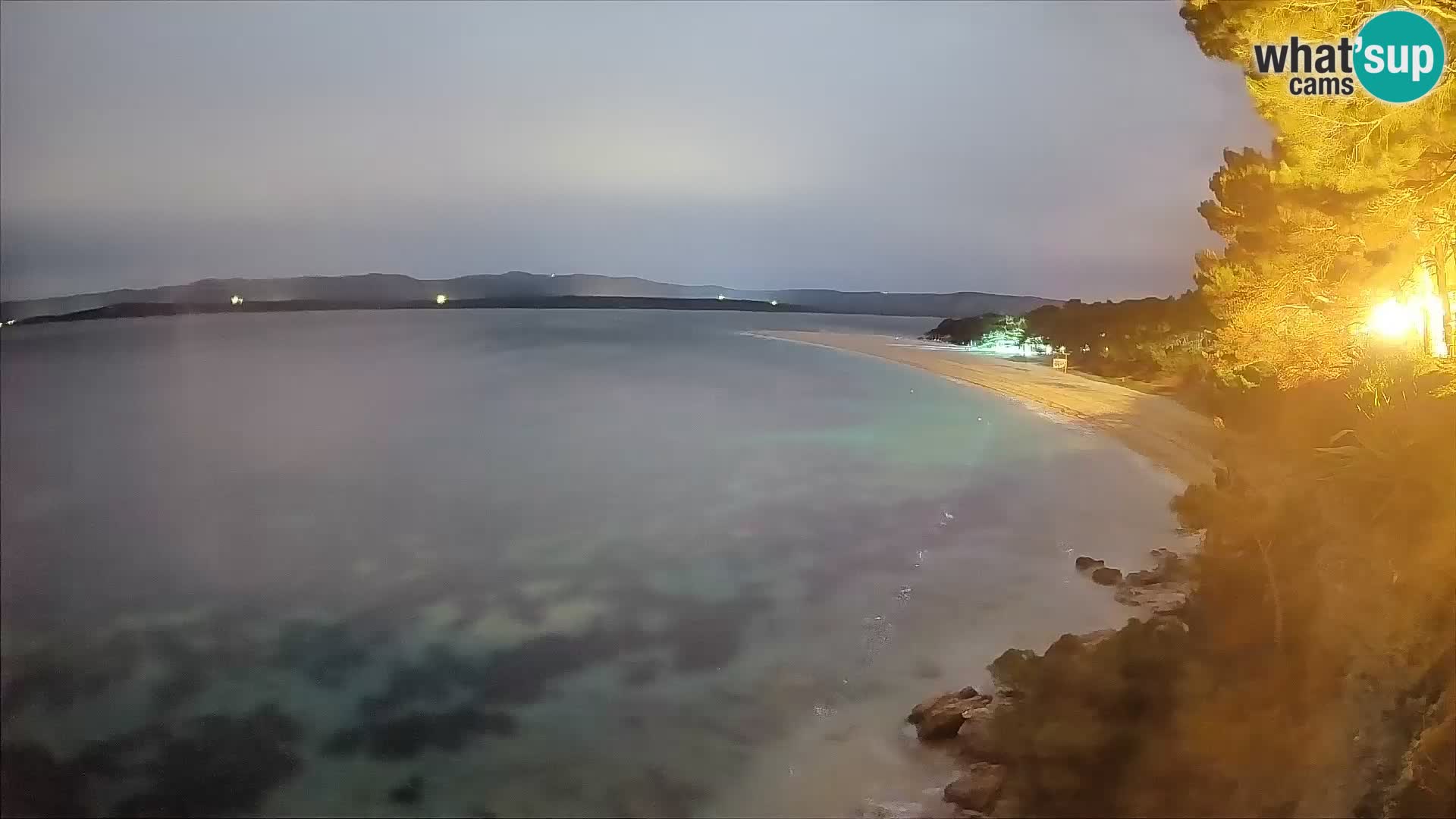 Webcam Zlatni Rat Bol – Liveblick vom berühmten Strand auf Brač