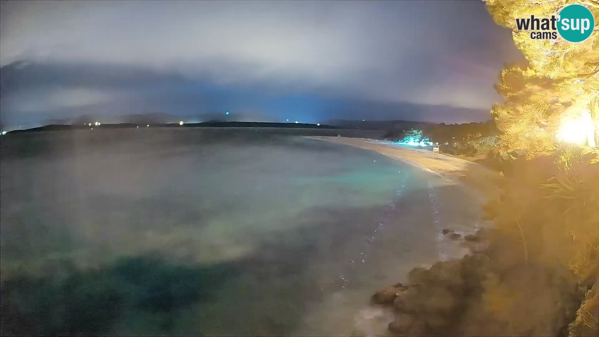 Webcam Zlatni Rat Bol – Liveblick vom berühmten Strand auf Brač
