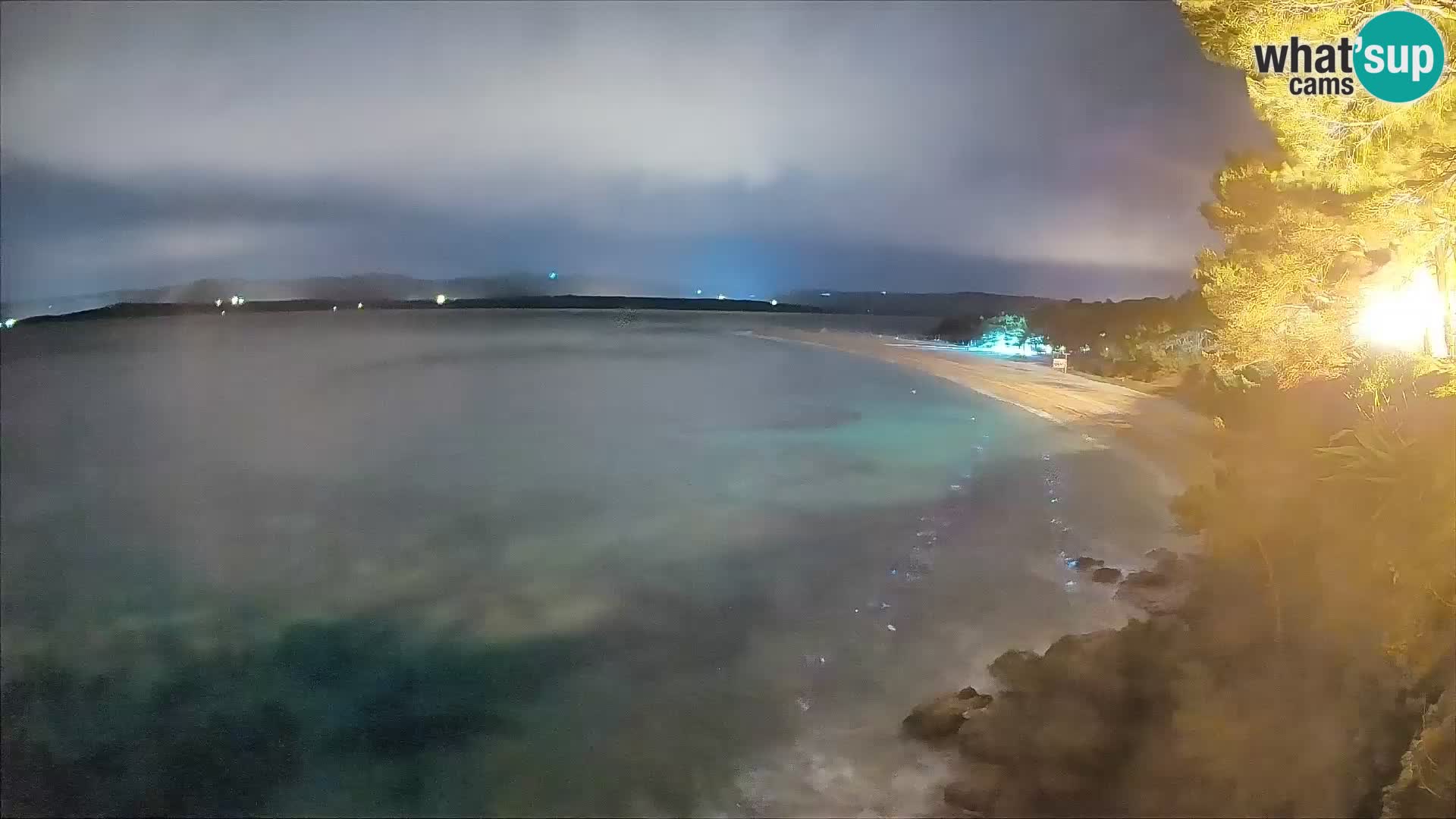 Webcam Zlatni Rat Bol – Liveblick vom berühmten Strand auf Brač