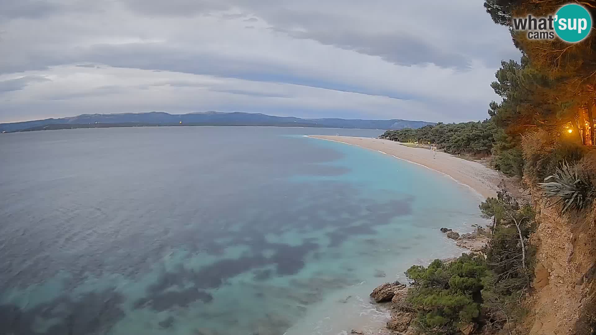 Webcam Zlatni Rat Bol – Liveblick vom berühmten Strand auf Brač