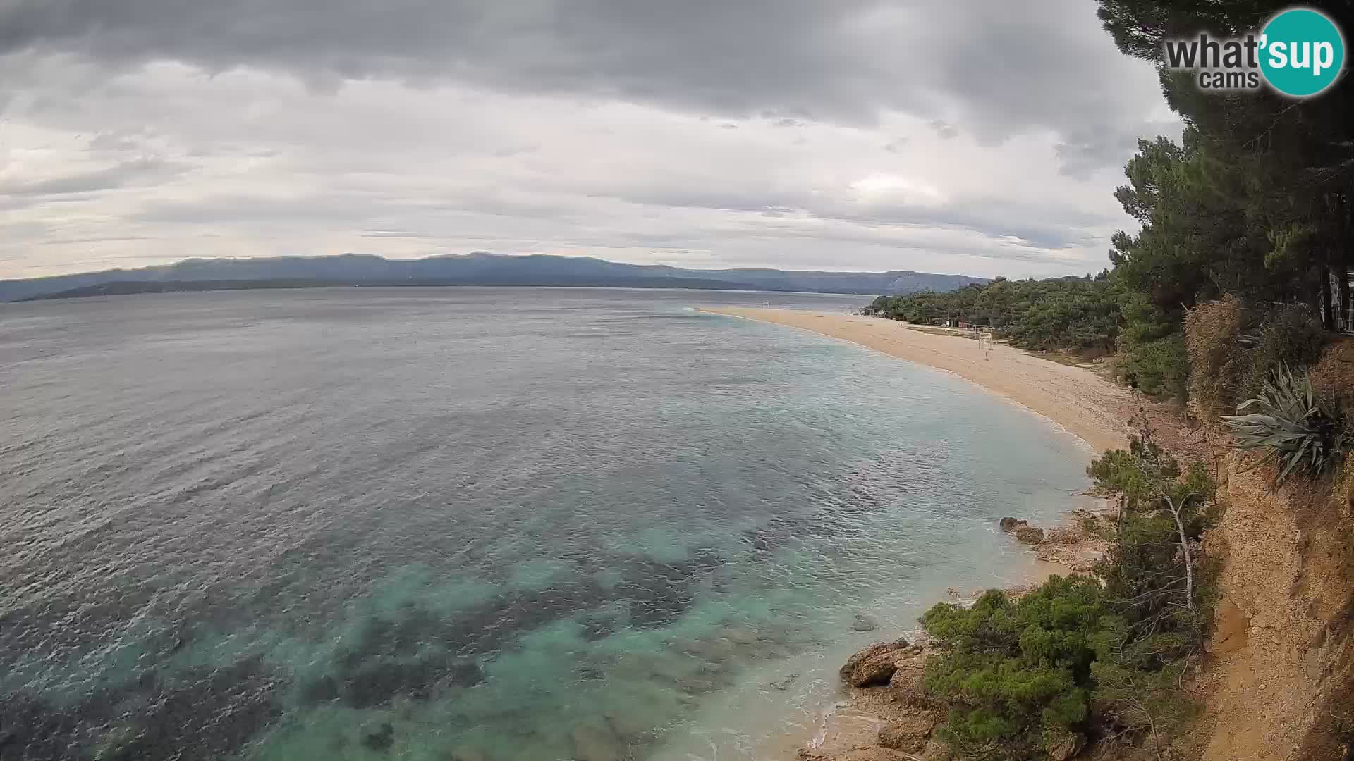 Spletna kamera Bol Zlatni Rat – Pogled v živo z otoka Brač