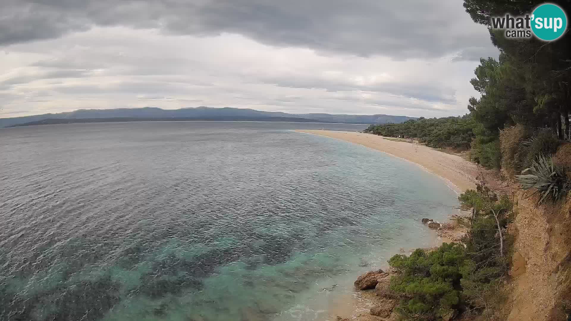 Web kamera Bol Zlatni Rat – Pogled uživo s otoka Brača