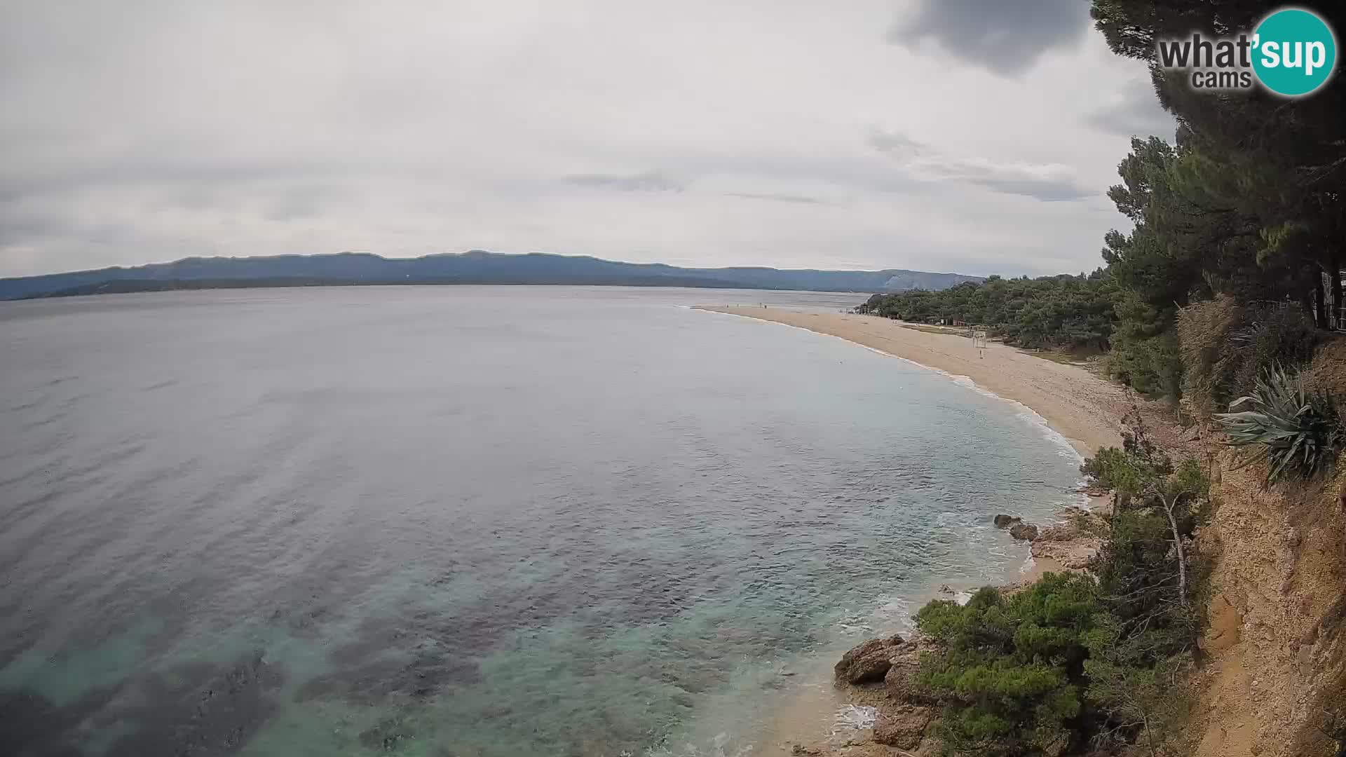 Spletna kamera Bol Zlatni Rat – Pogled v živo z otoka Brač