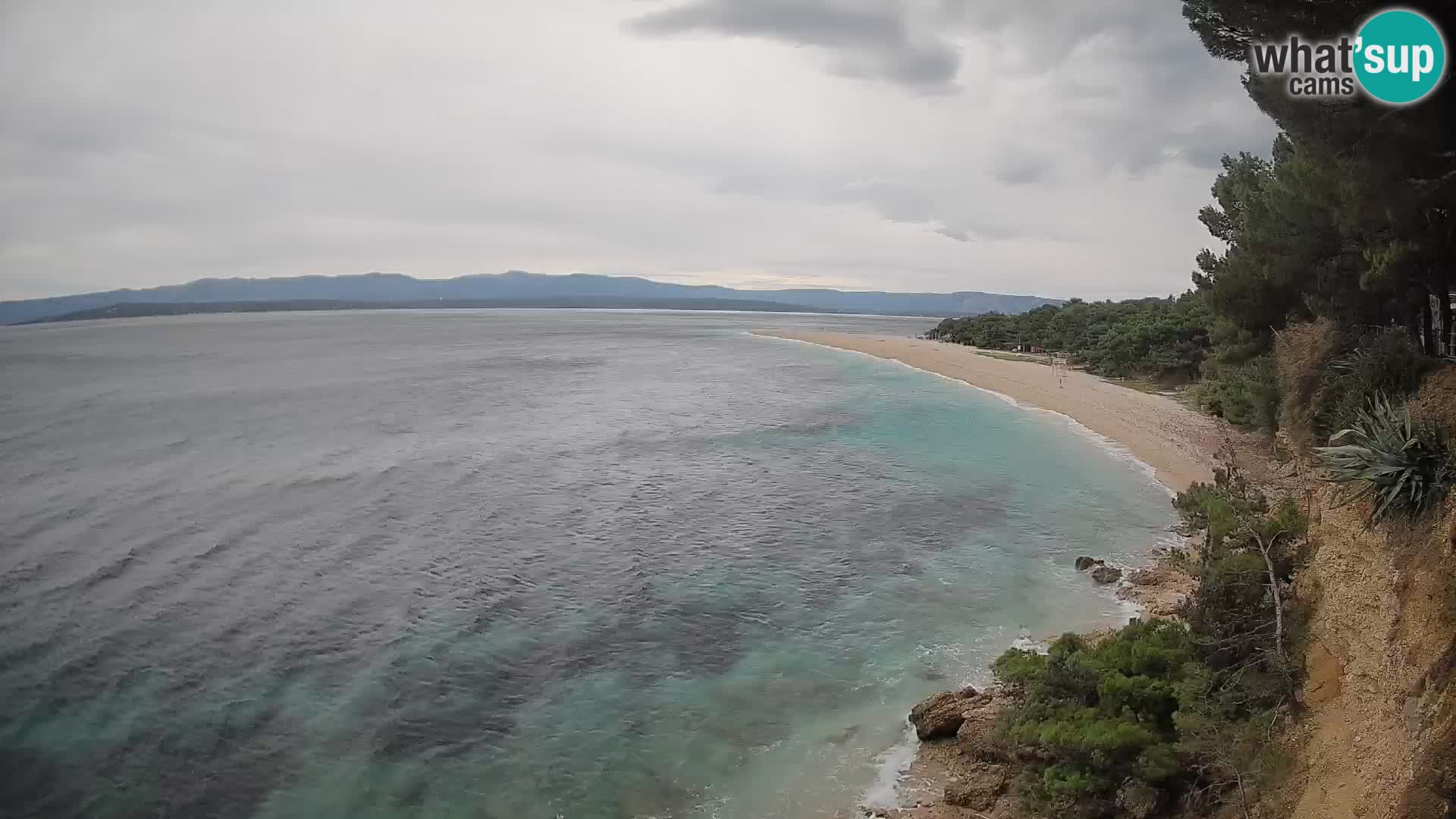 Spletna kamera Bol Zlatni Rat – Pogled v živo z otoka Brač