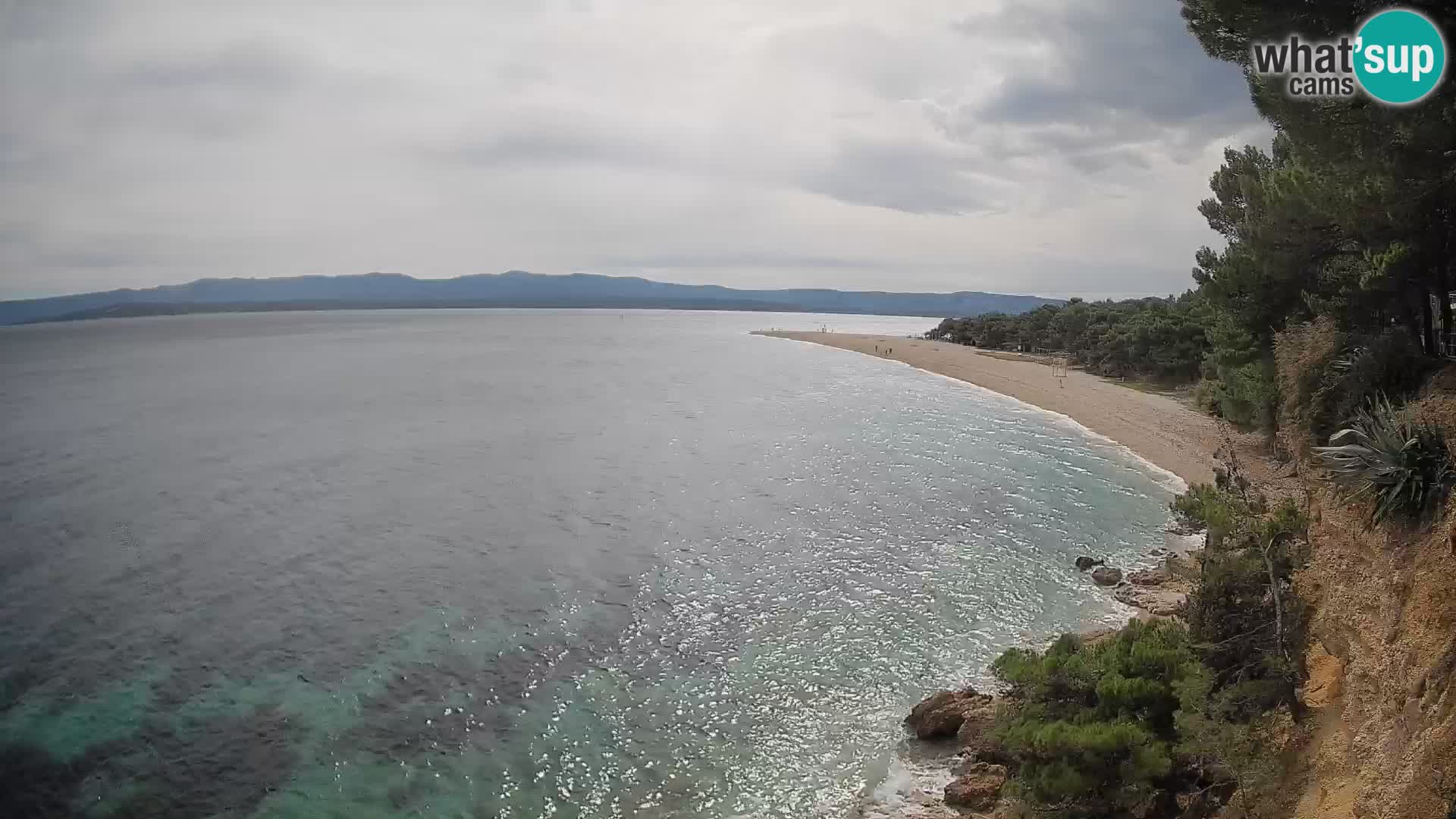 Spletna kamera Bol Zlatni Rat – Pogled v živo z otoka Brač