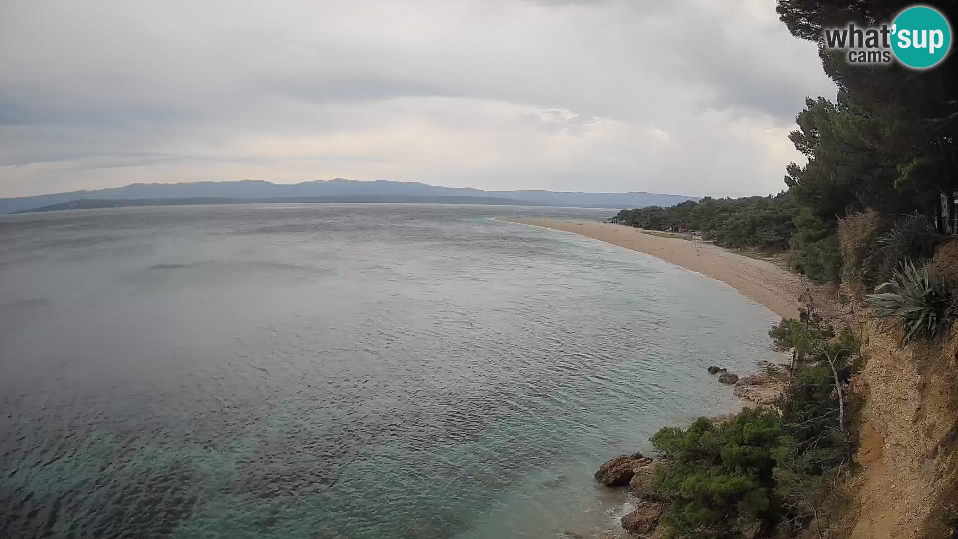 Spletna kamera Bol Zlatni Rat – Pogled v živo z otoka Brač
