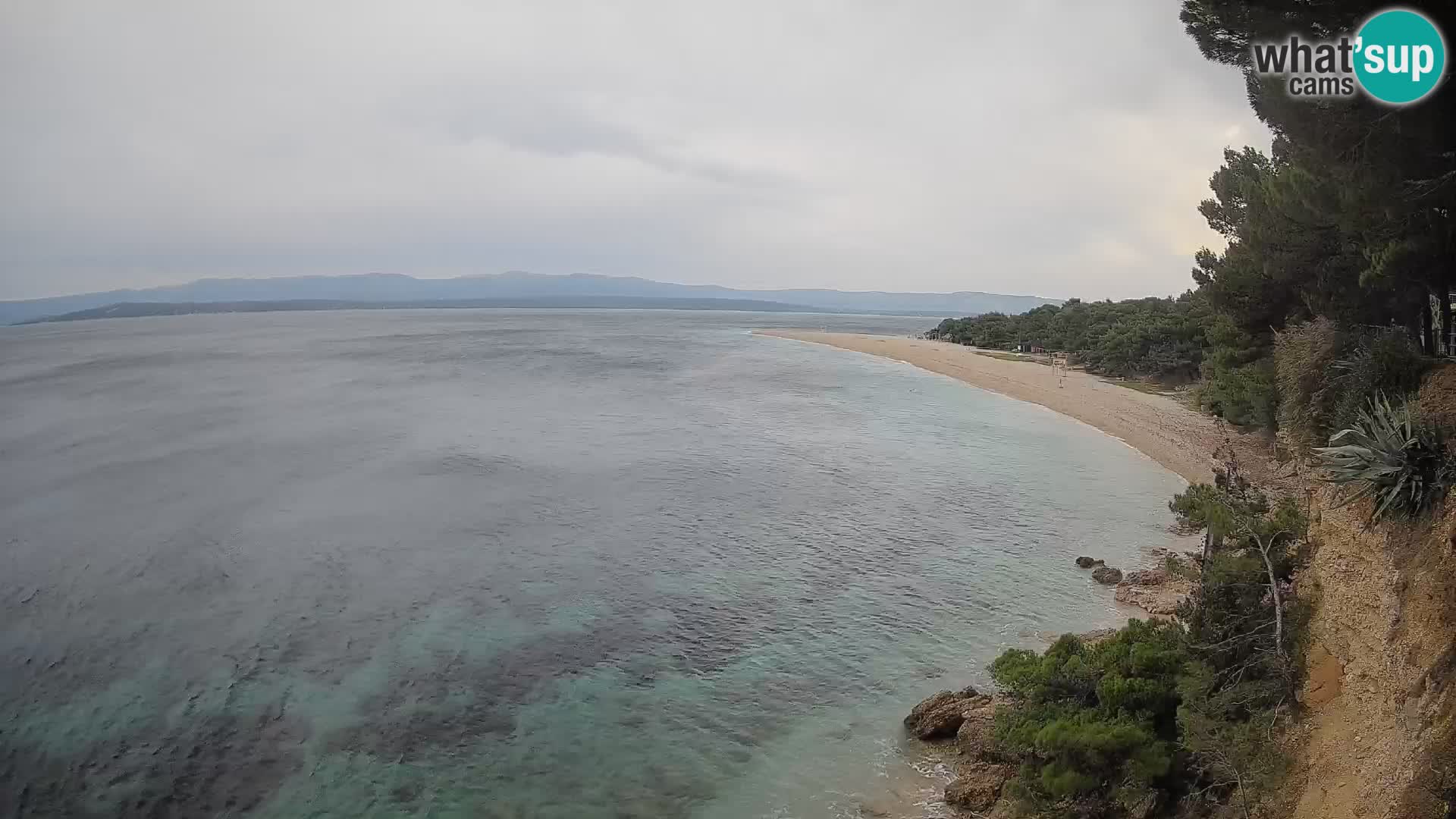 Spletna kamera Bol Zlatni Rat – Pogled v živo z otoka Brač