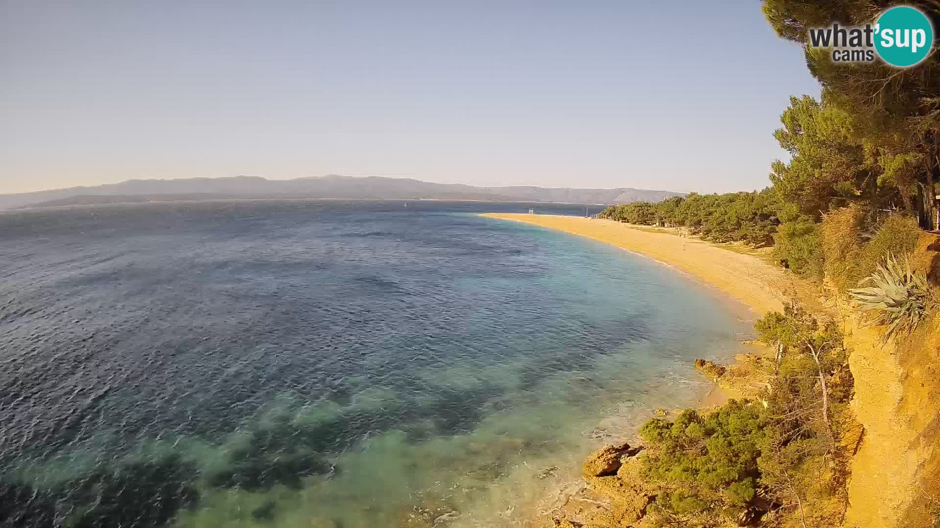 Spletna kamera Bol Zlatni Rat – Pogled v živo z otoka Brač
