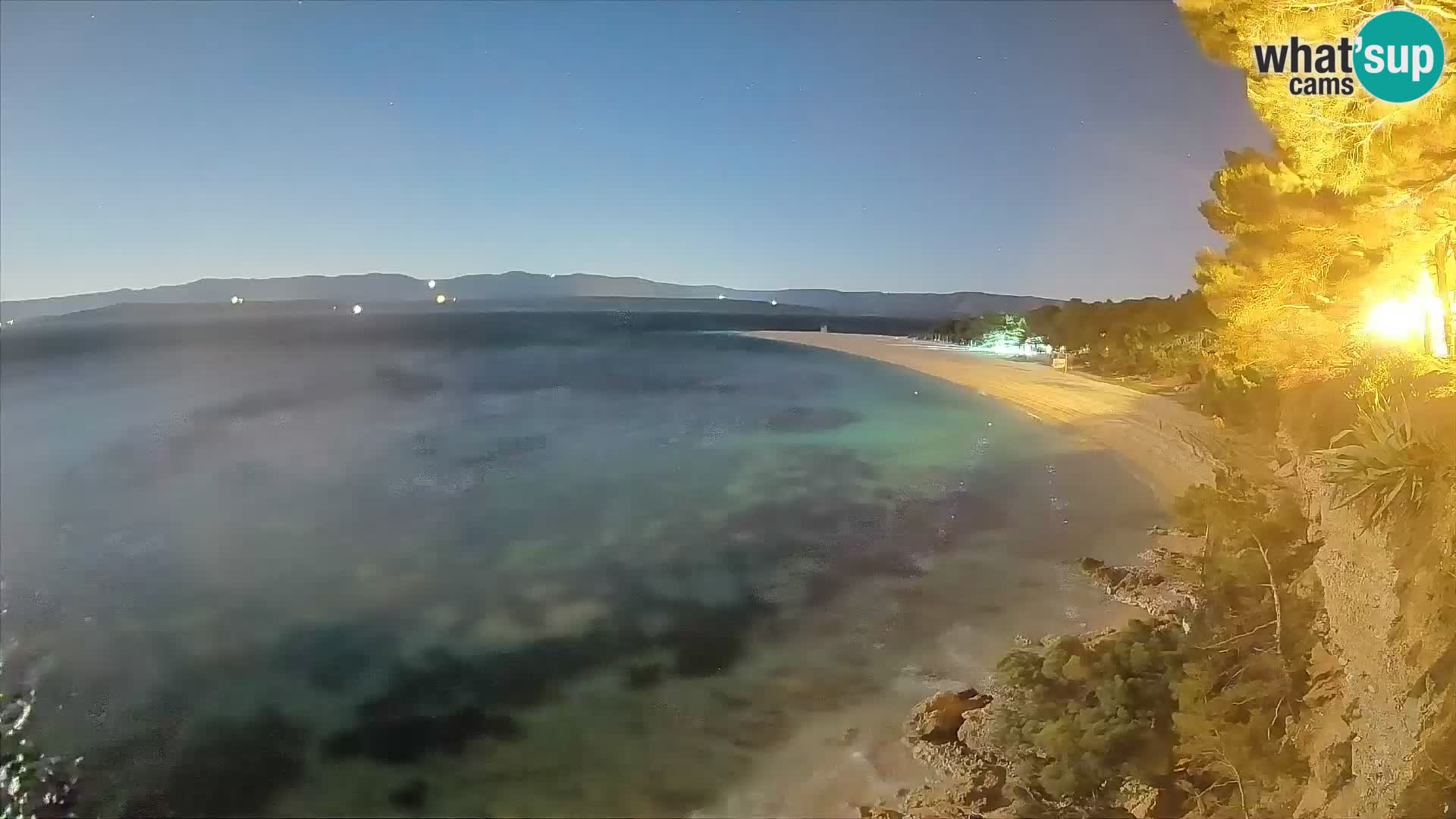 Webcam Zlatni Rat Bol – Liveblick vom berühmten Strand auf Brač