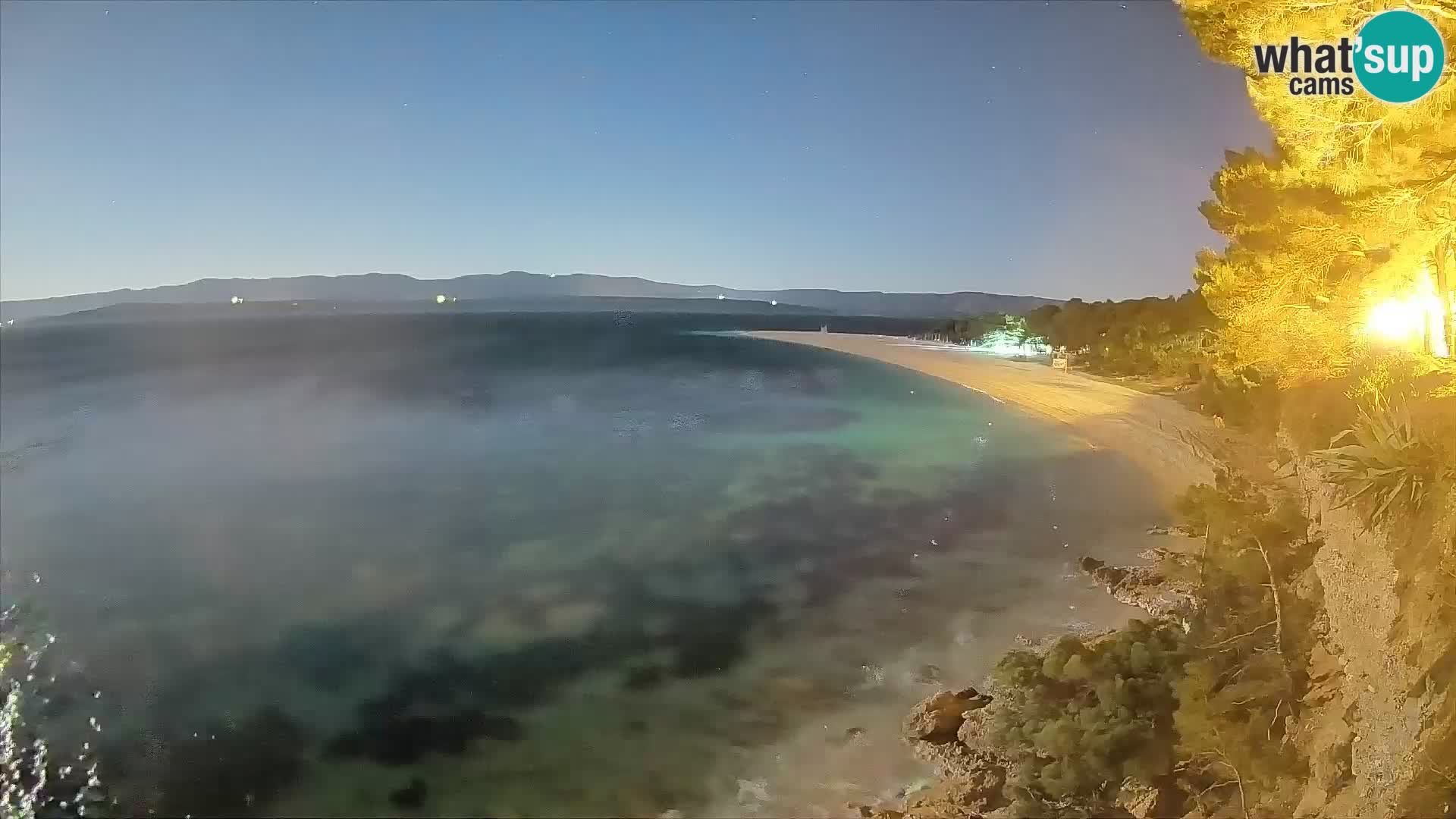 Webcam Zlatni Rat Bol – Liveblick vom berühmten Strand auf Brač