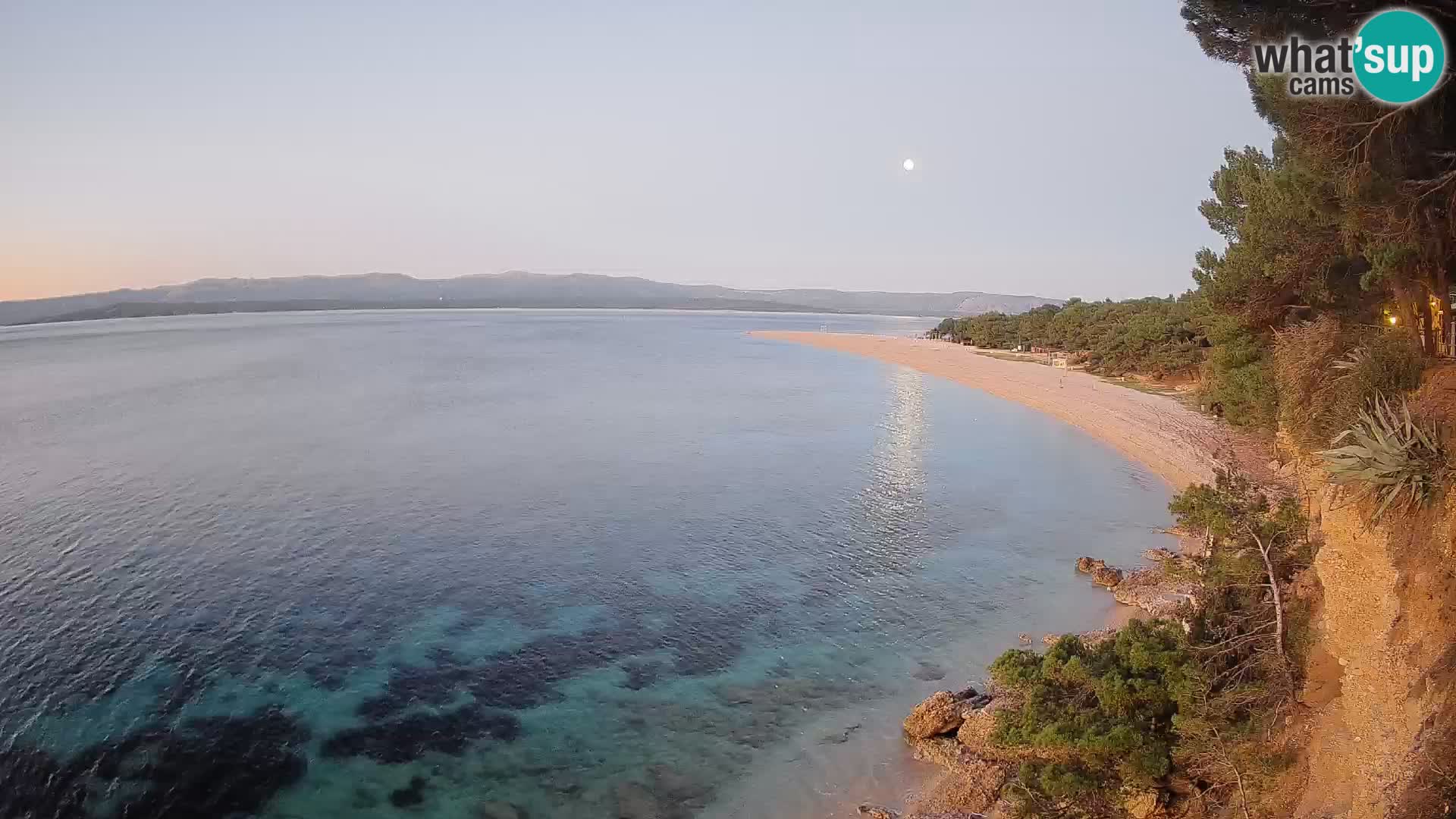 Webcam Zlatni Rat Bol – Liveblick vom berühmten Strand auf Brač