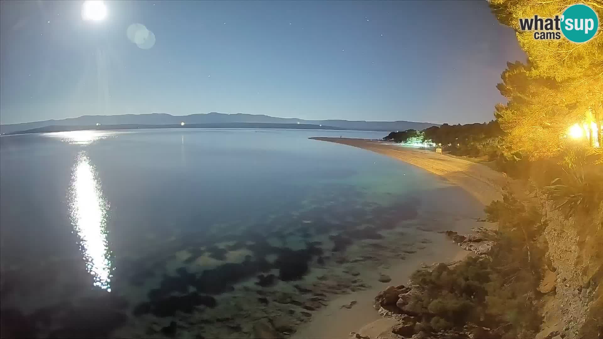 Webcam Zlatni Rat Bol – Liveblick vom berühmten Strand auf Brač