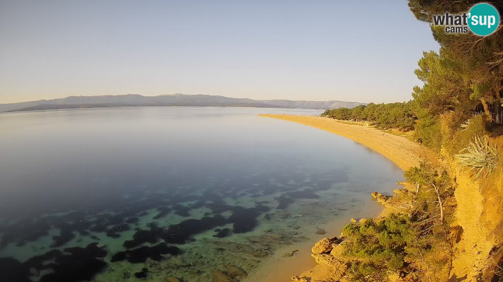 Webcam Zlatni Rat Bol – Liveblick vom berühmten Strand auf Brač