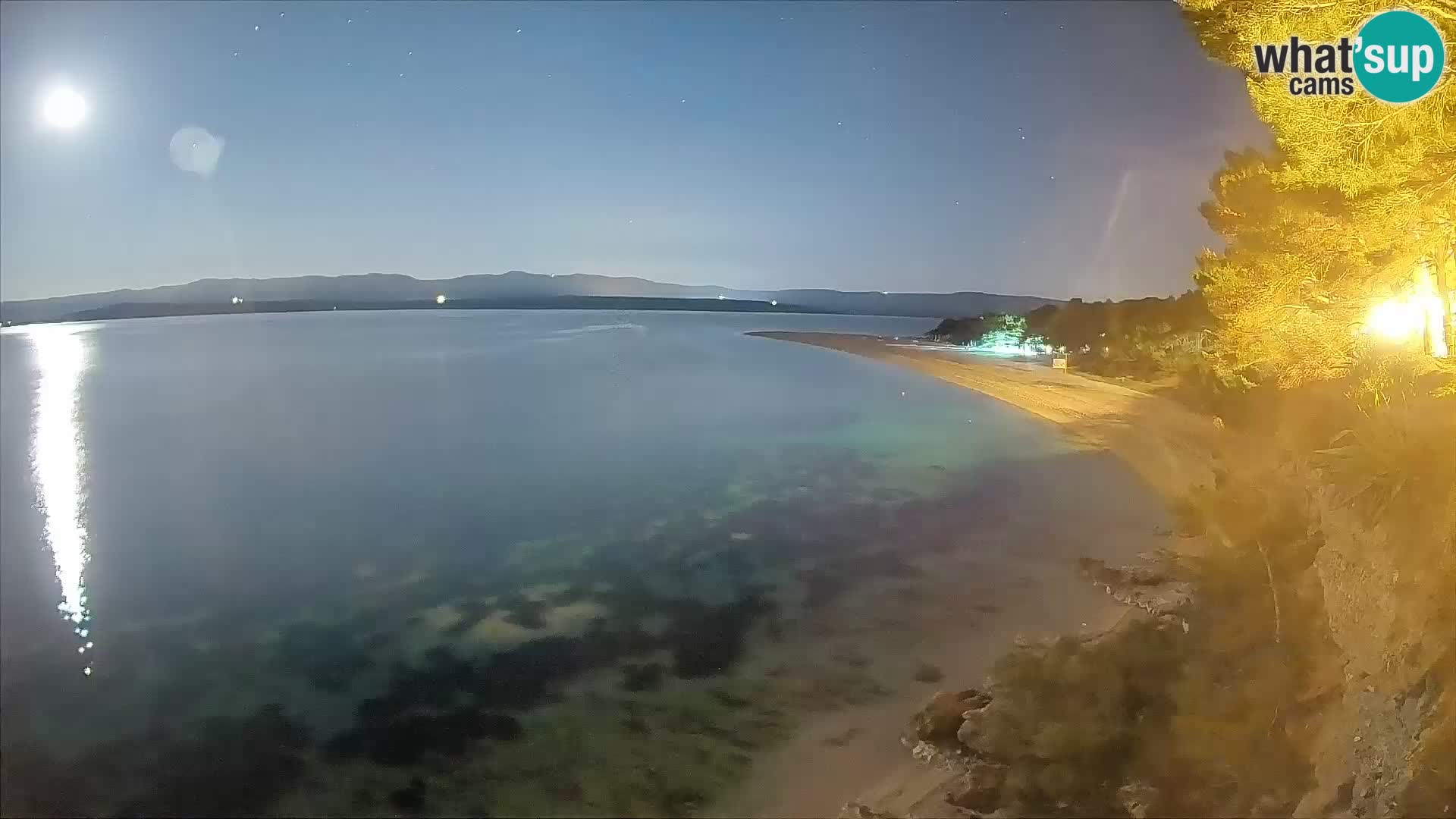 Webcam Zlatni Rat Bol – Liveblick vom berühmten Strand auf Brač