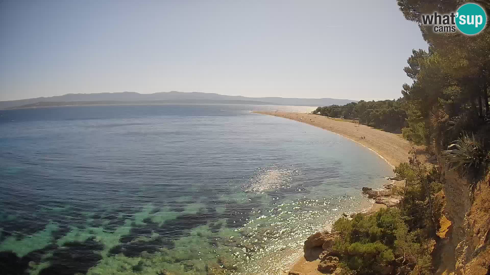 Web kamera Bol Zlatni Rat – Pogled uživo s otoka Brača